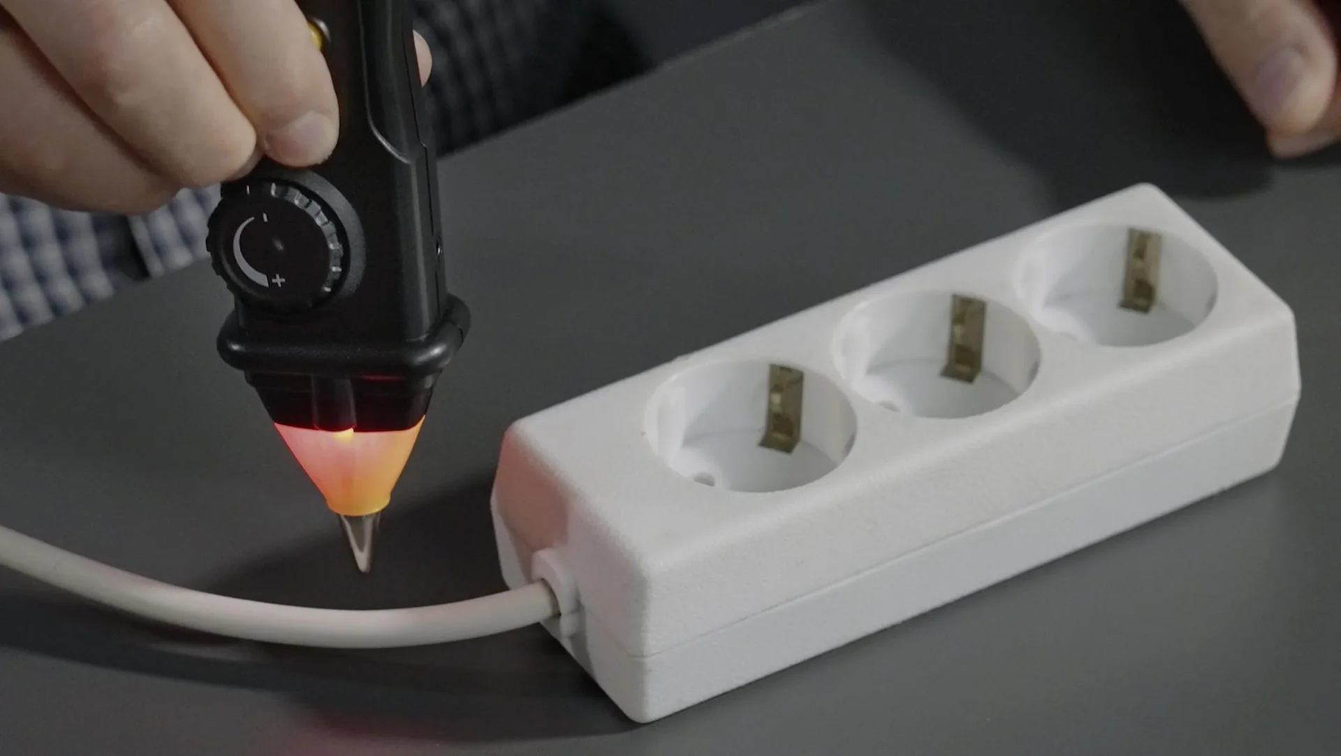 Leitungssuchgerät und LAN Tester - 4