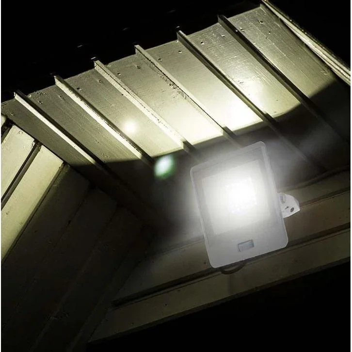 VT-118S LED-Flutlicht mit Sensor - 10 W - 735 Lm - 3000K - Weiß - 2