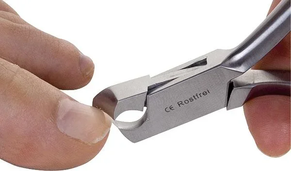 Sicherheits-Nagelzange inklusive Glasfeile im Etui - 3
