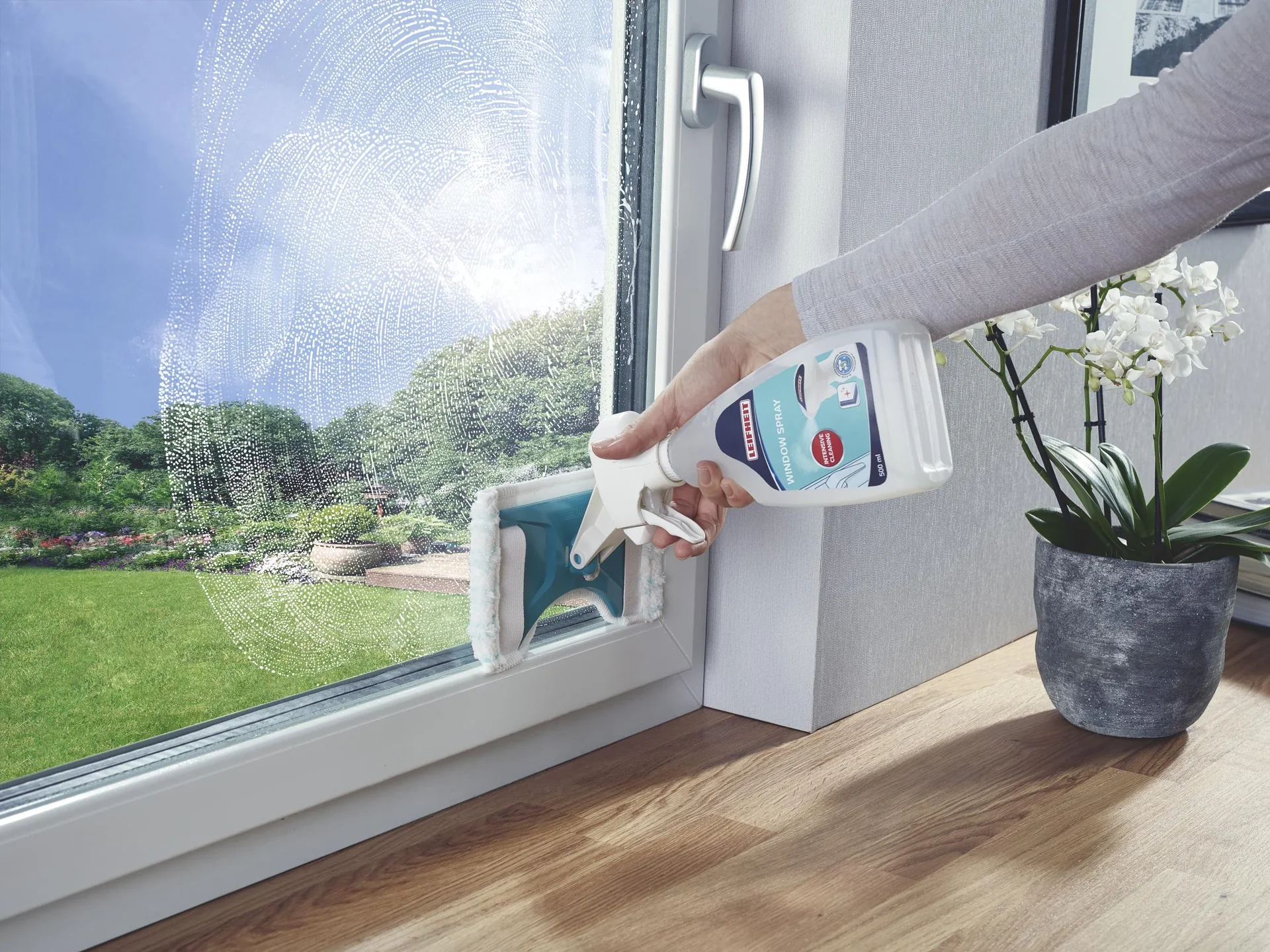 Fenster-Sprühwischer mit Pad, 500ml - 7