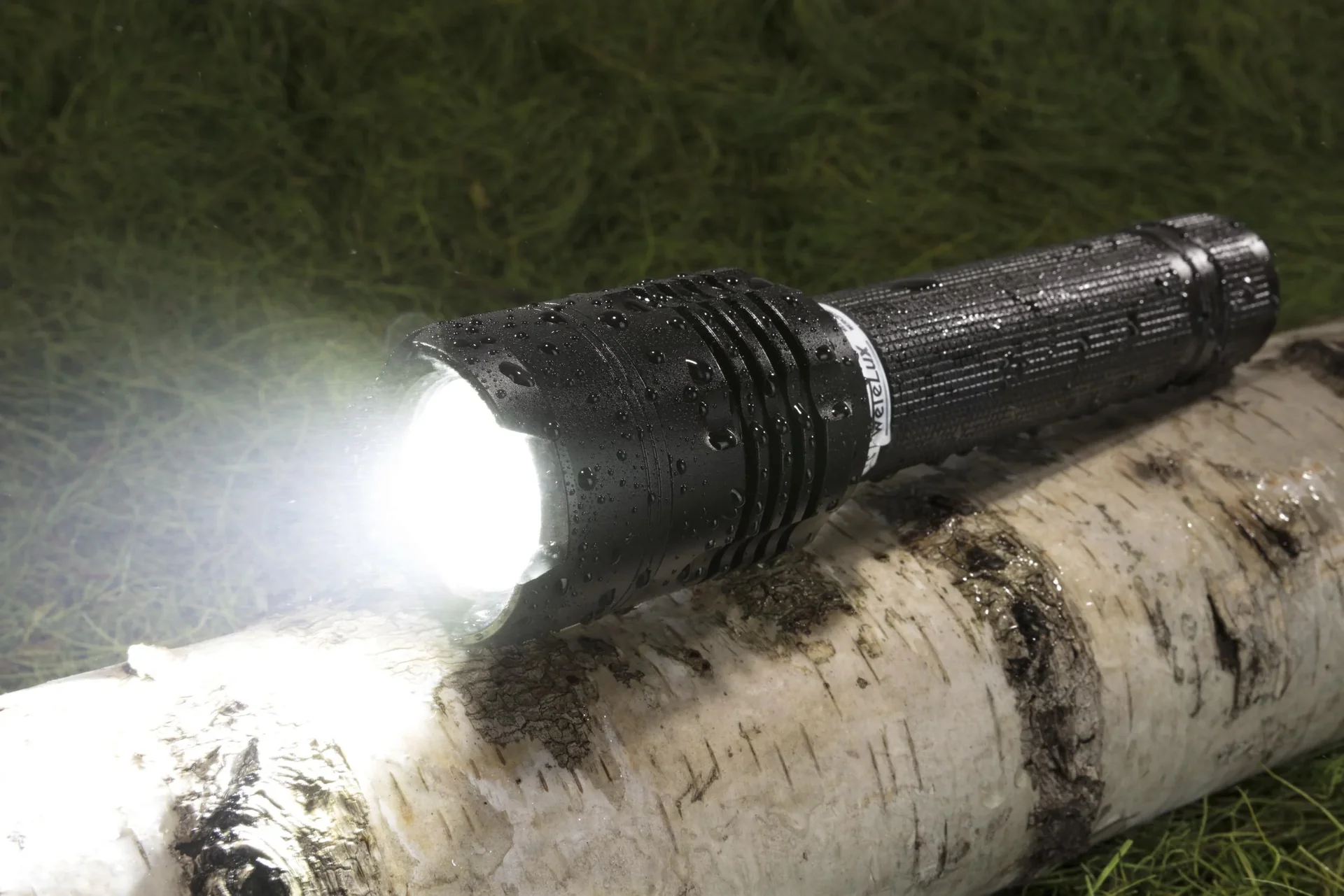 Power CREE LED Taschenlampe mit 20 Watt - 3