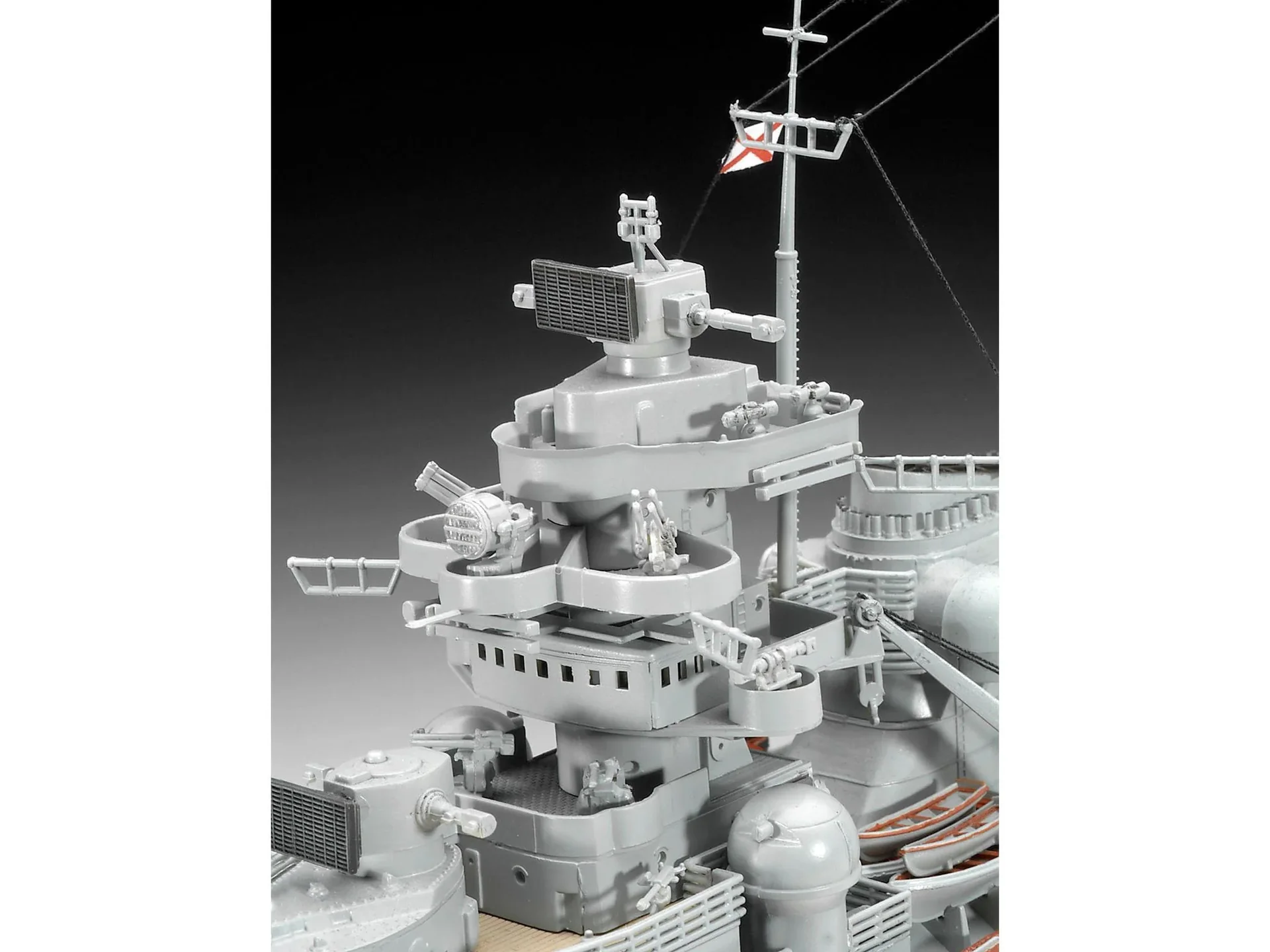 Modellbausatz Bismarck im Maßstab 1/350 - 0