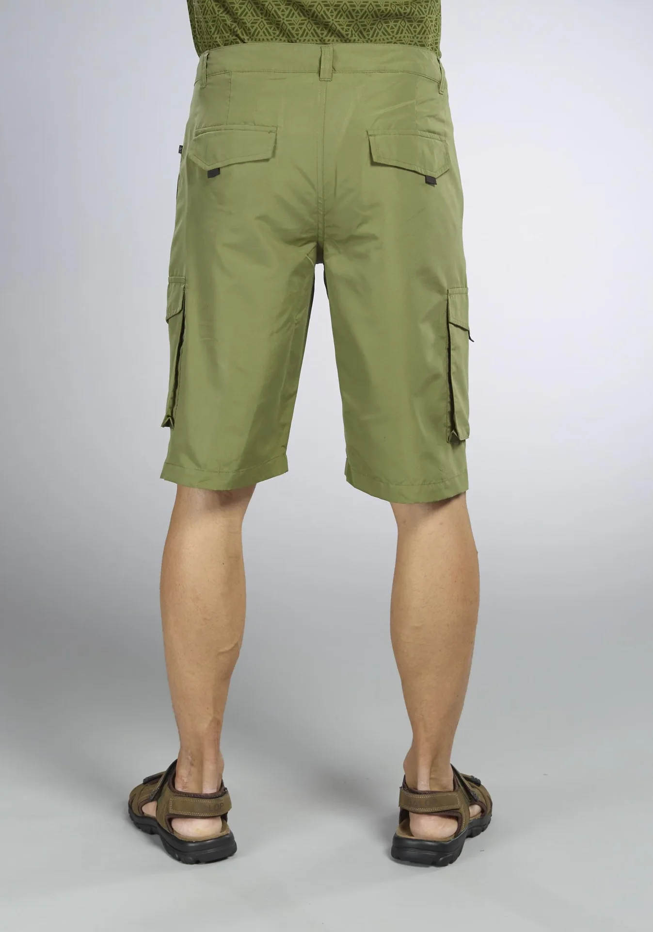 Shorts, Farbe oliv, Gr.M - 0