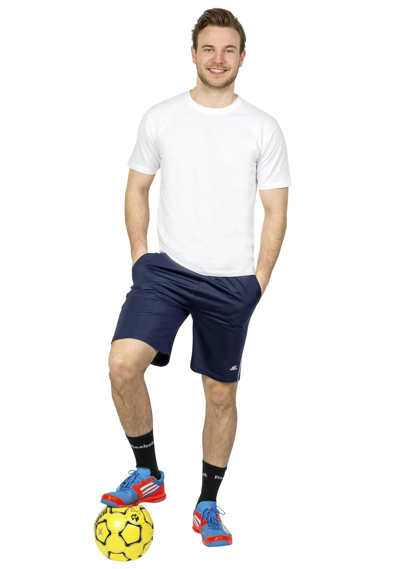 Freizeitshort mit 2 Seitentaschen, Farbe schwarz, Gr.XL - 1