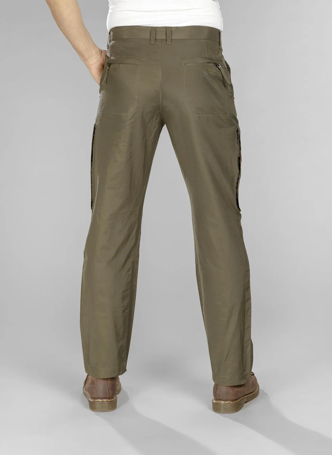 Outdoorhose, Gesäßtasche mit Reißverschluss, Farbe oliv, Gr.48 - 7