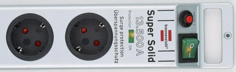 Steckdosenleiste Super-Solid 8-fach mit 13500 A Überspannungsschutz, silber - 1