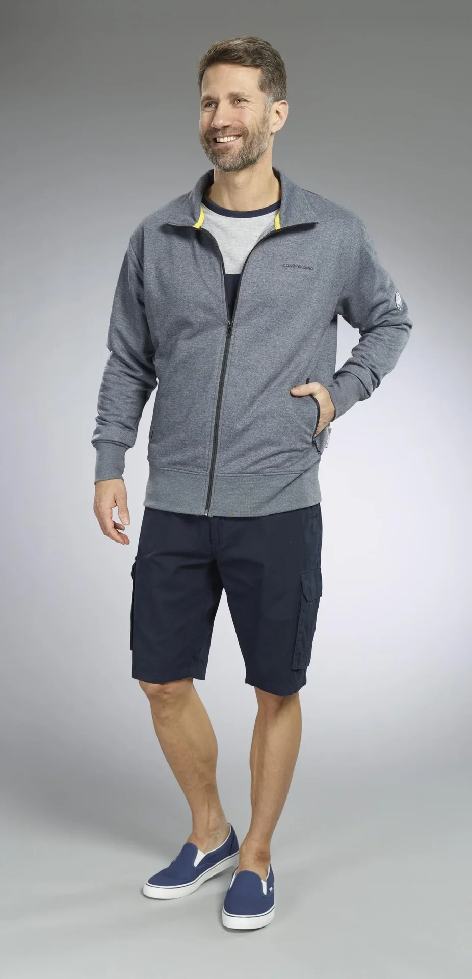 Sweatjacke, Farbe marine, Gr.M - 2
