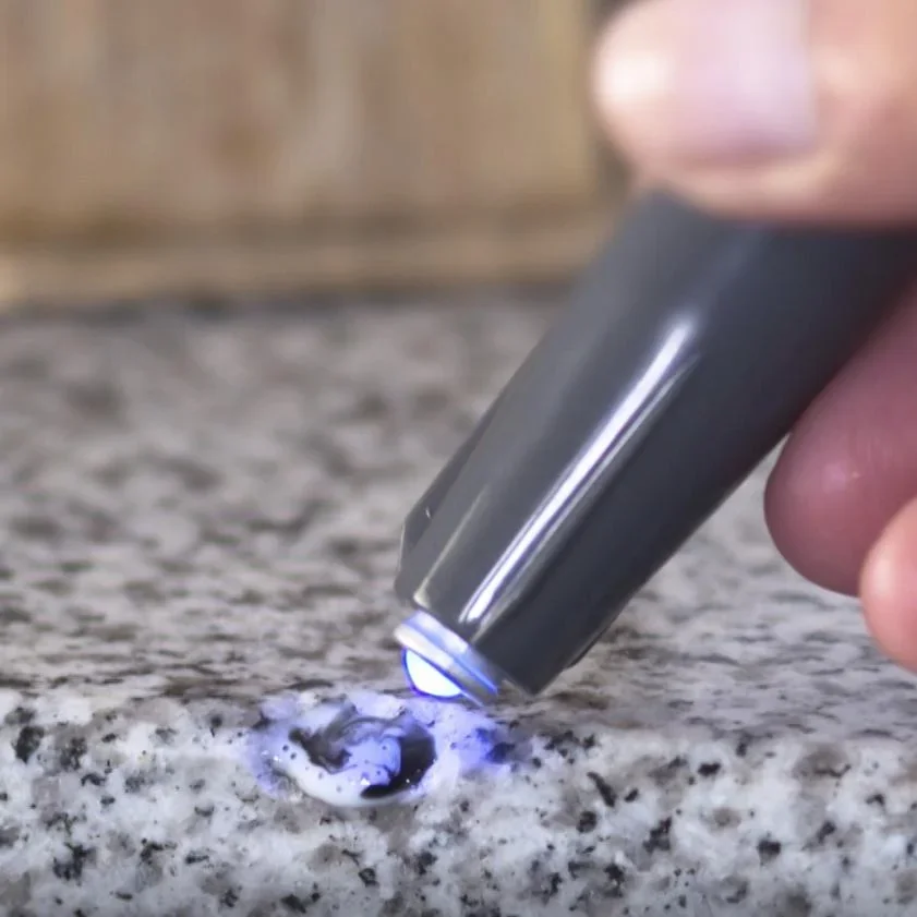 Reparaturstift 5 g MGS für Fliesen inklusive blauem LED-Licht, weiß - 1