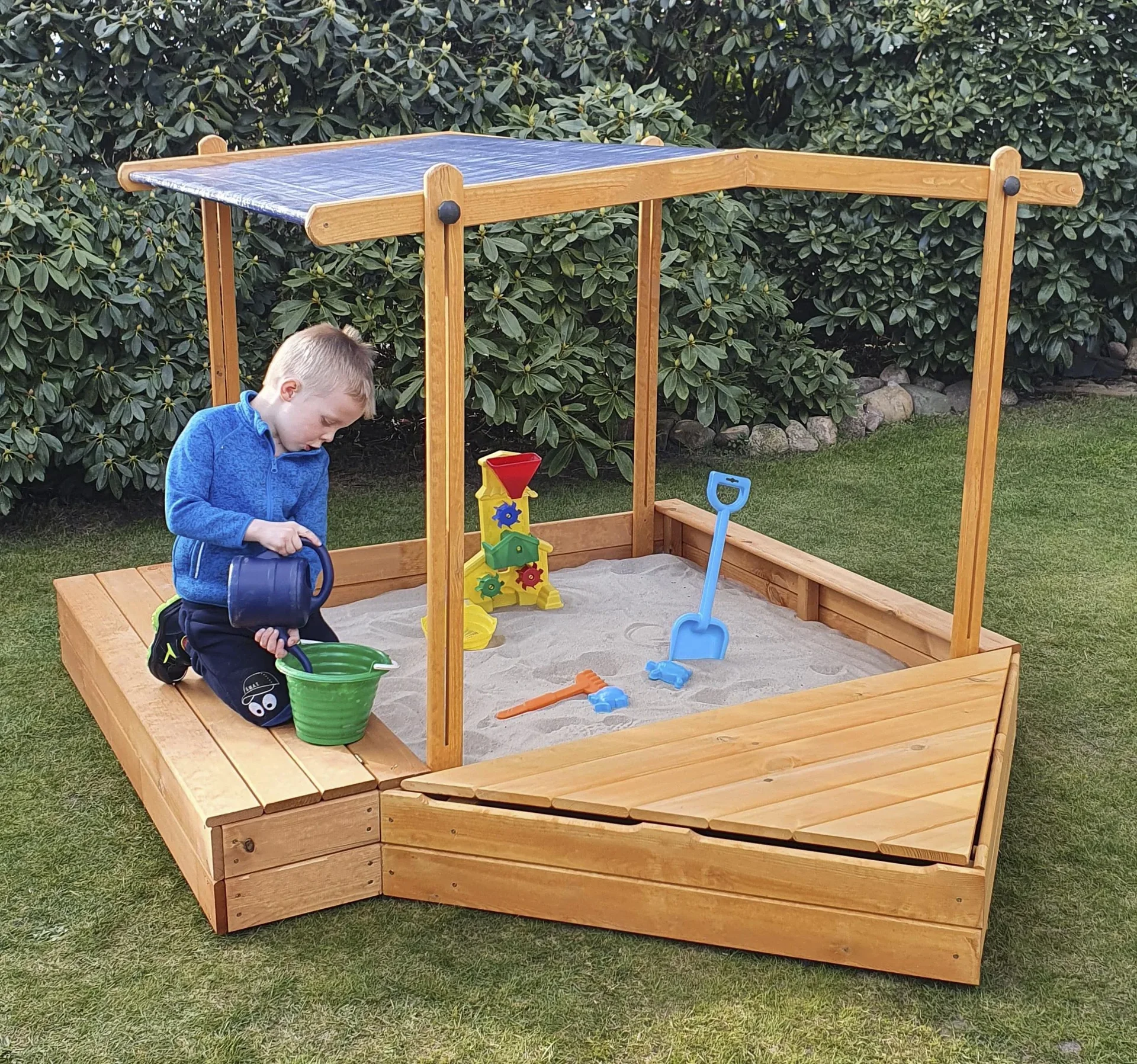 Sandkasten "MULTI" + Bug-/Sitzbox + Sonnendach - 2
