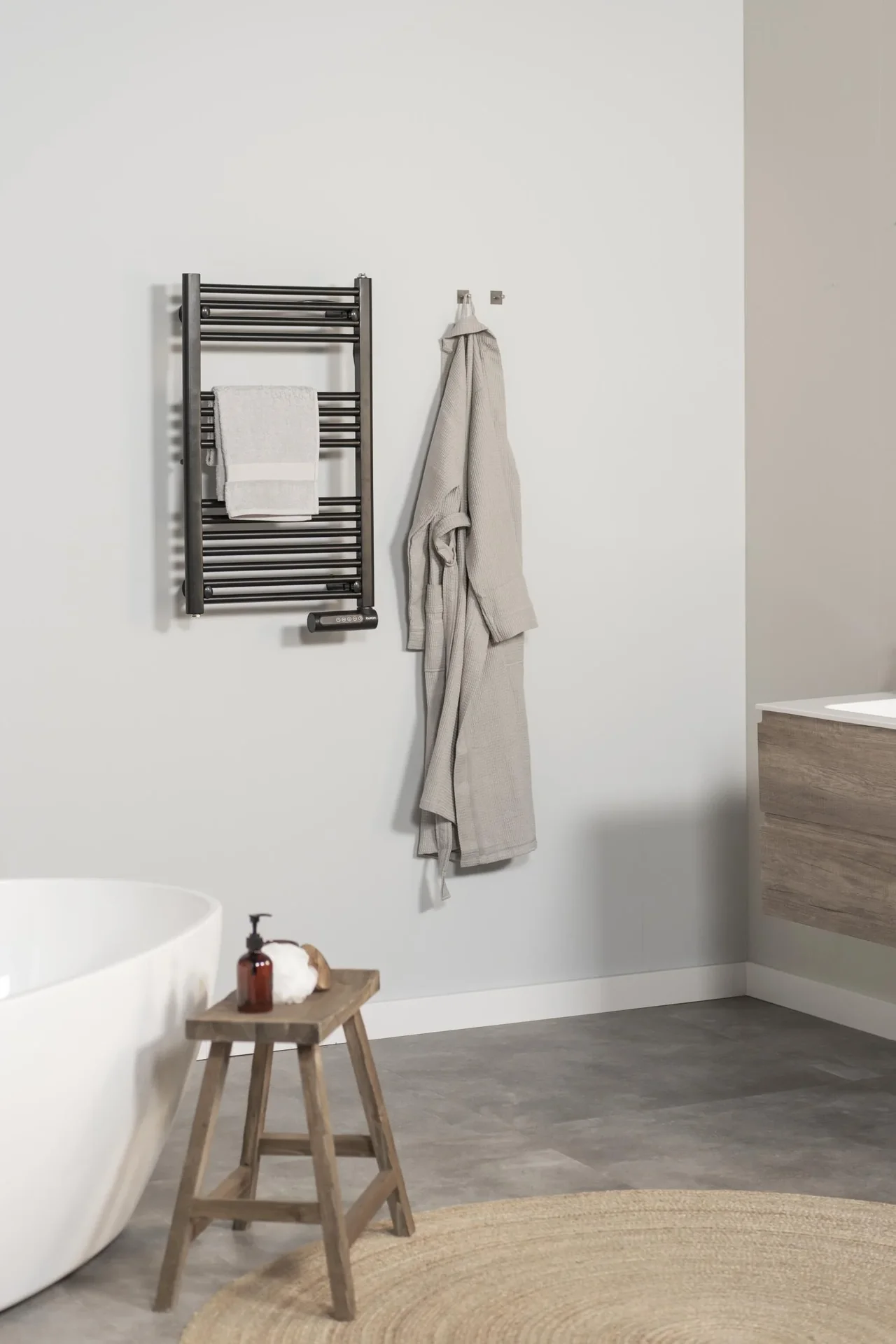 Heizkörper für Badezimmer Sani-Towel 500, weiß - 7