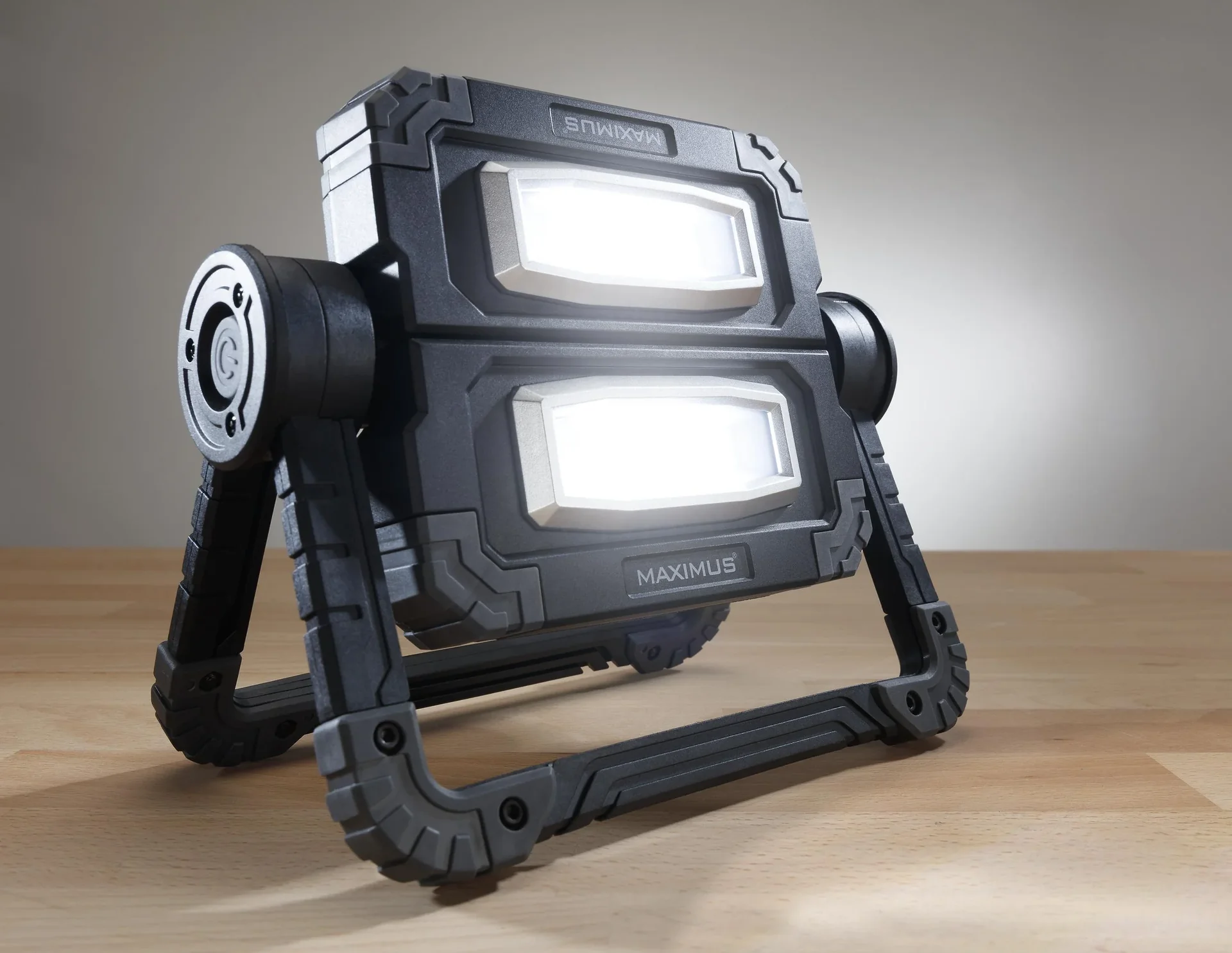 LED Arbeitsleuchte 2 x 10 Watt, 360° drehbar - 2