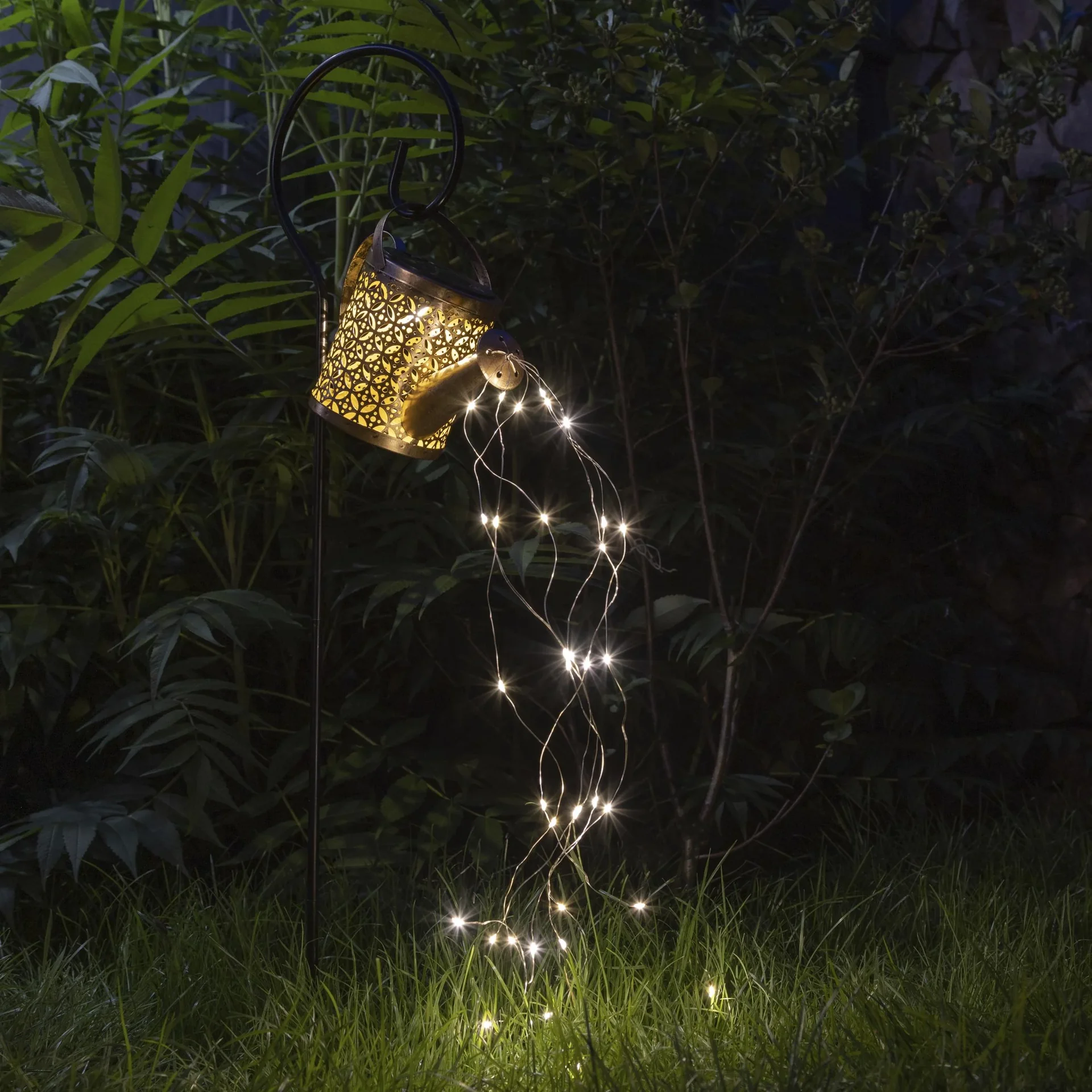 LED-Solar Gießkanne mit Lichterkette - 3