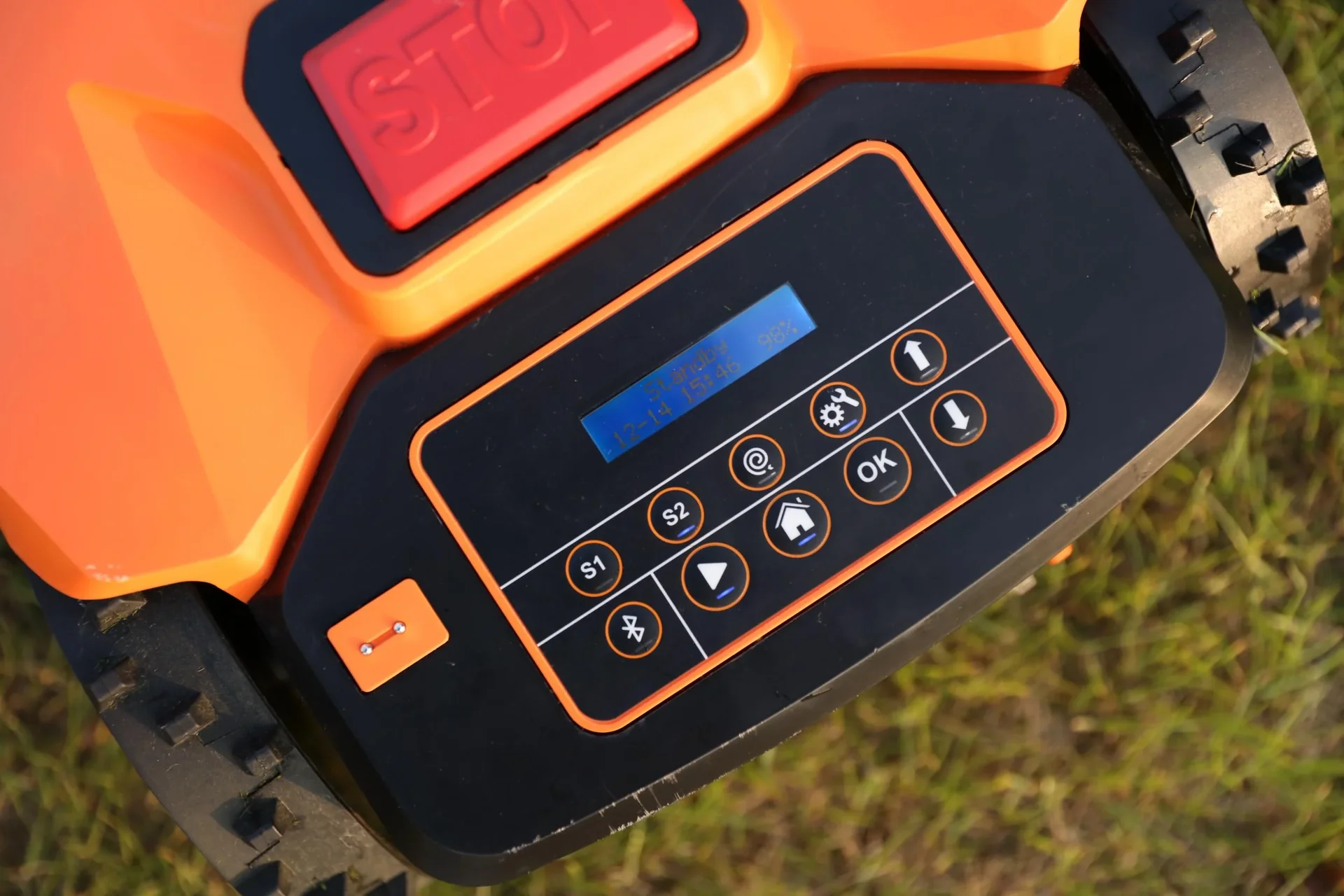 Mähroboter Xpower 400 - bis zu 400 m² - 1