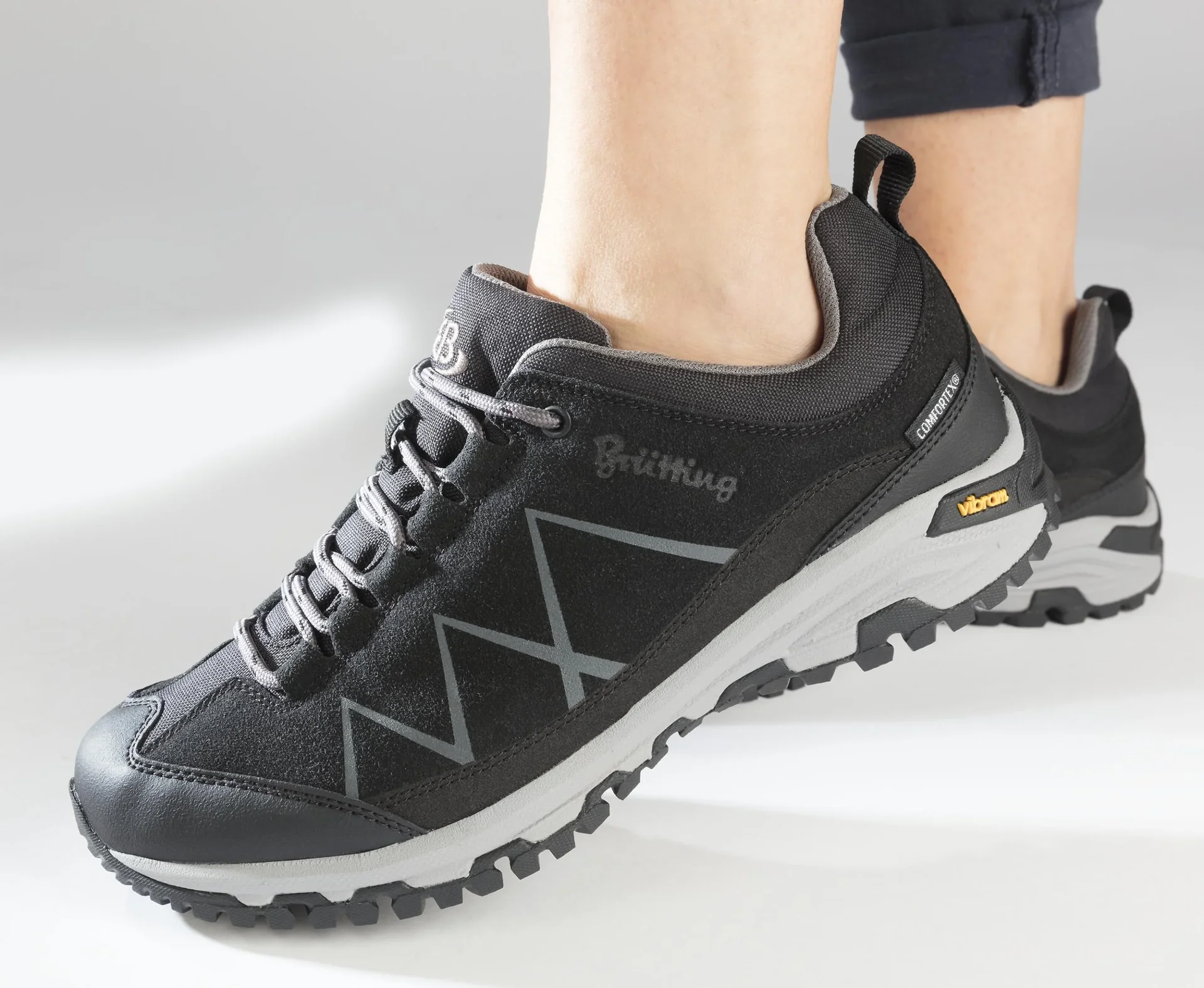 Trekkingschuh mit Vibramsohle, Farbe schwarz, Gr.41 - 1