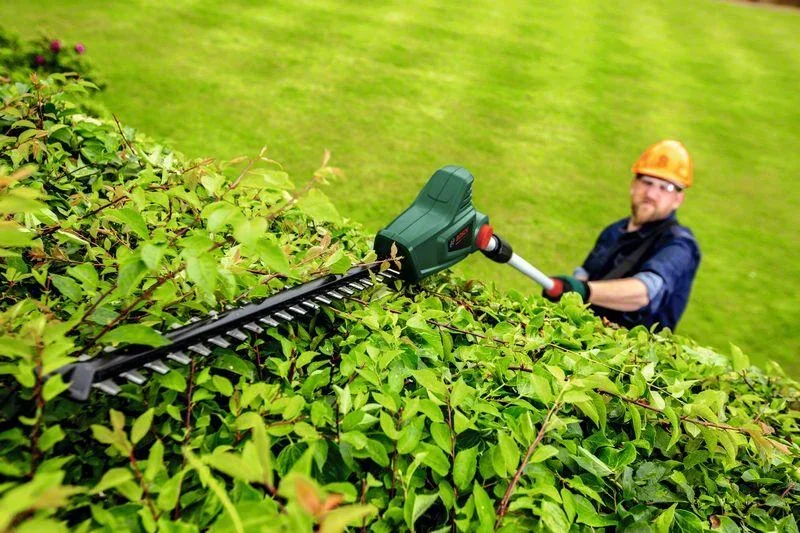 Akku-Teleskop-Heckenschere Universal Hedge Pole 18 - 0