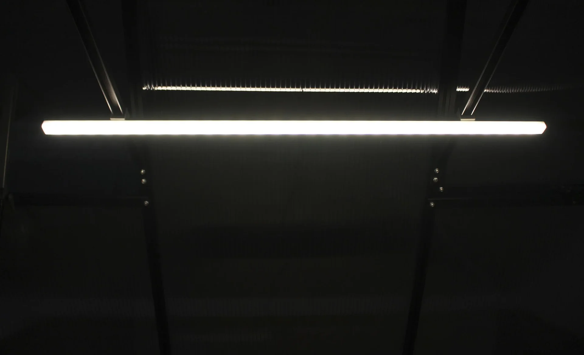 LED Leuchte, lang - 9