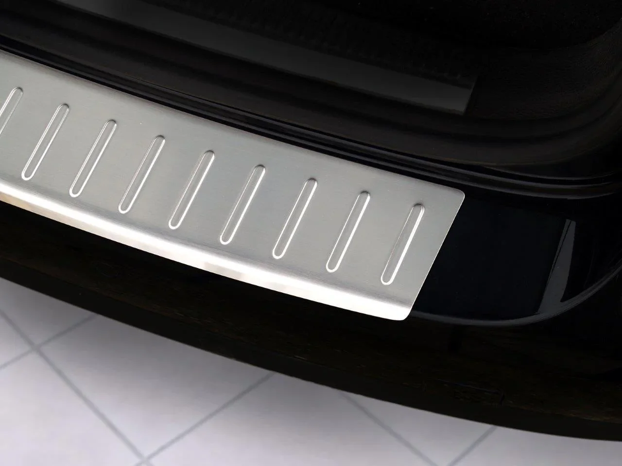 Ladekantenschutz VW Passat B6 Variant Baujahr 2005-2011/ Edelstahl - 0