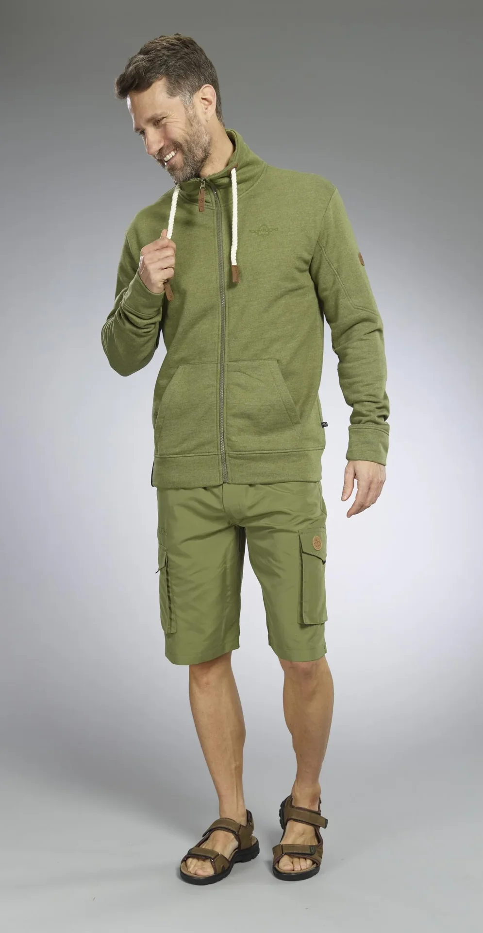 Shorts, Farbe oliv, Gr.2XL - 0