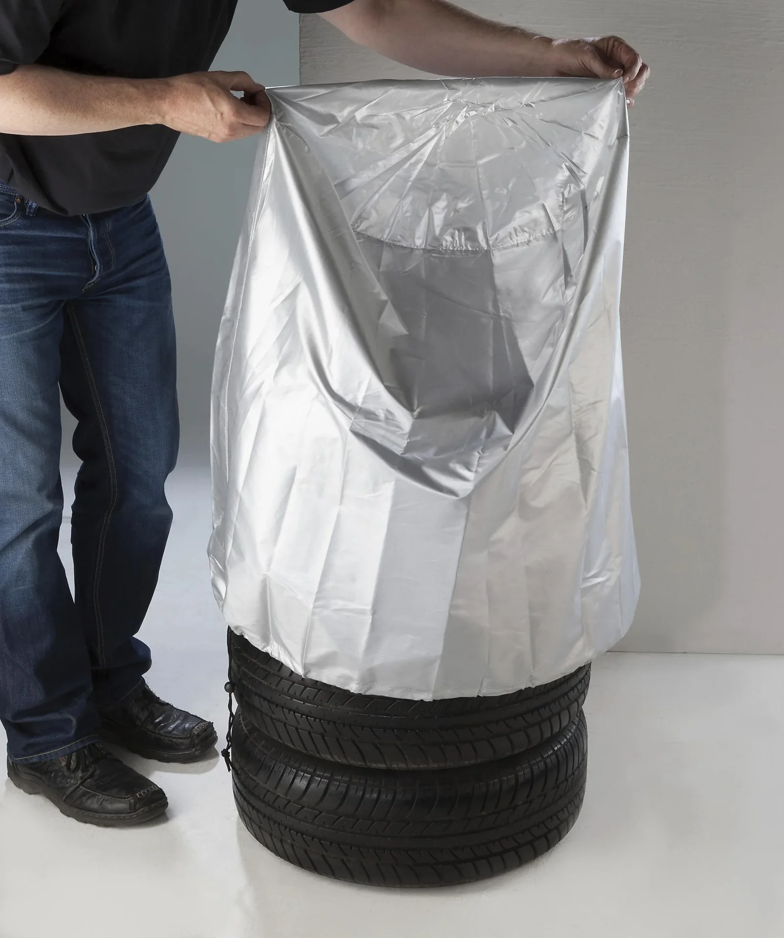 Reifen-Schutzhülle - 2