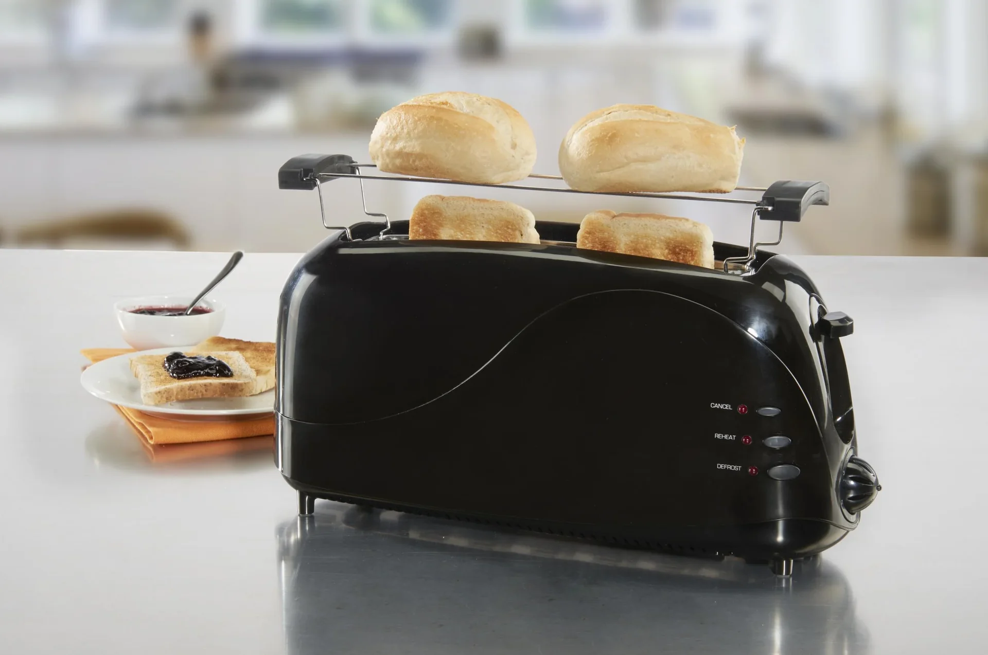 Langschlitz-Toaster schwarz 1000 Watt, schwarz mit Brötchenaufsatz - 0