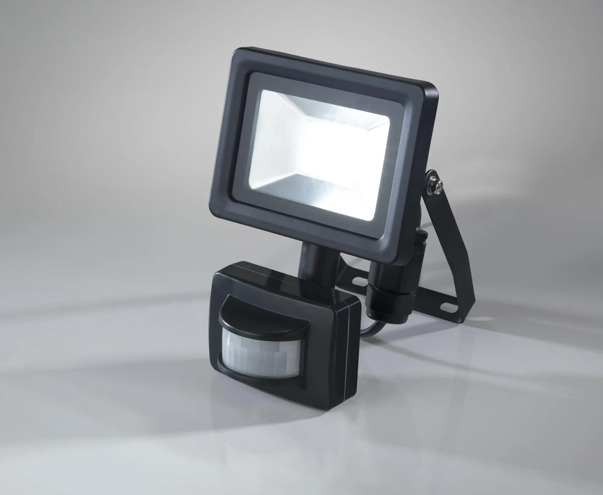LED Fluter, 30 Watt, 2400 Lumen, IP65 - 0