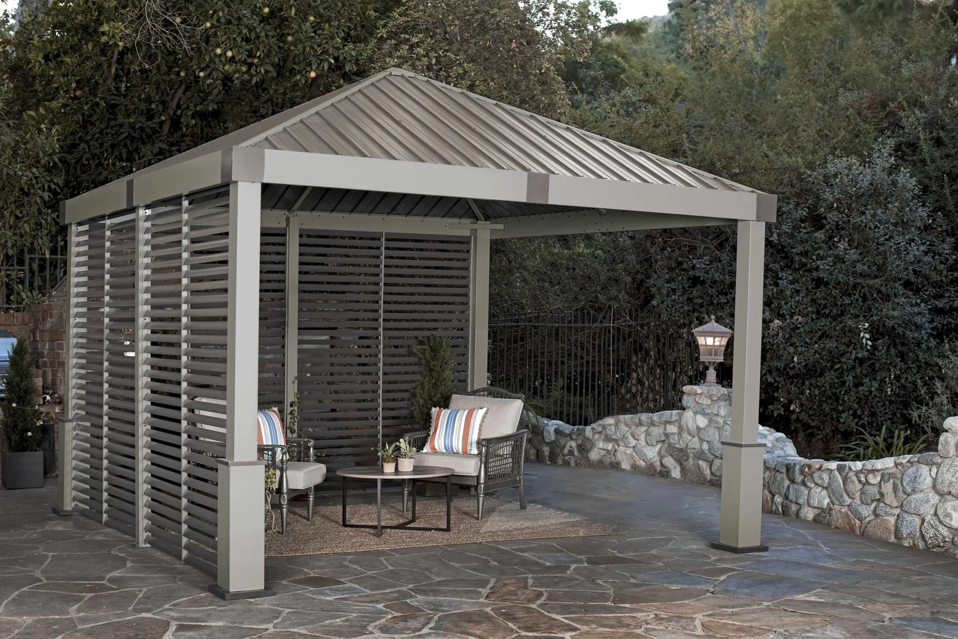 Pavillon Nanda 12 x 12 champagner taupe - 1