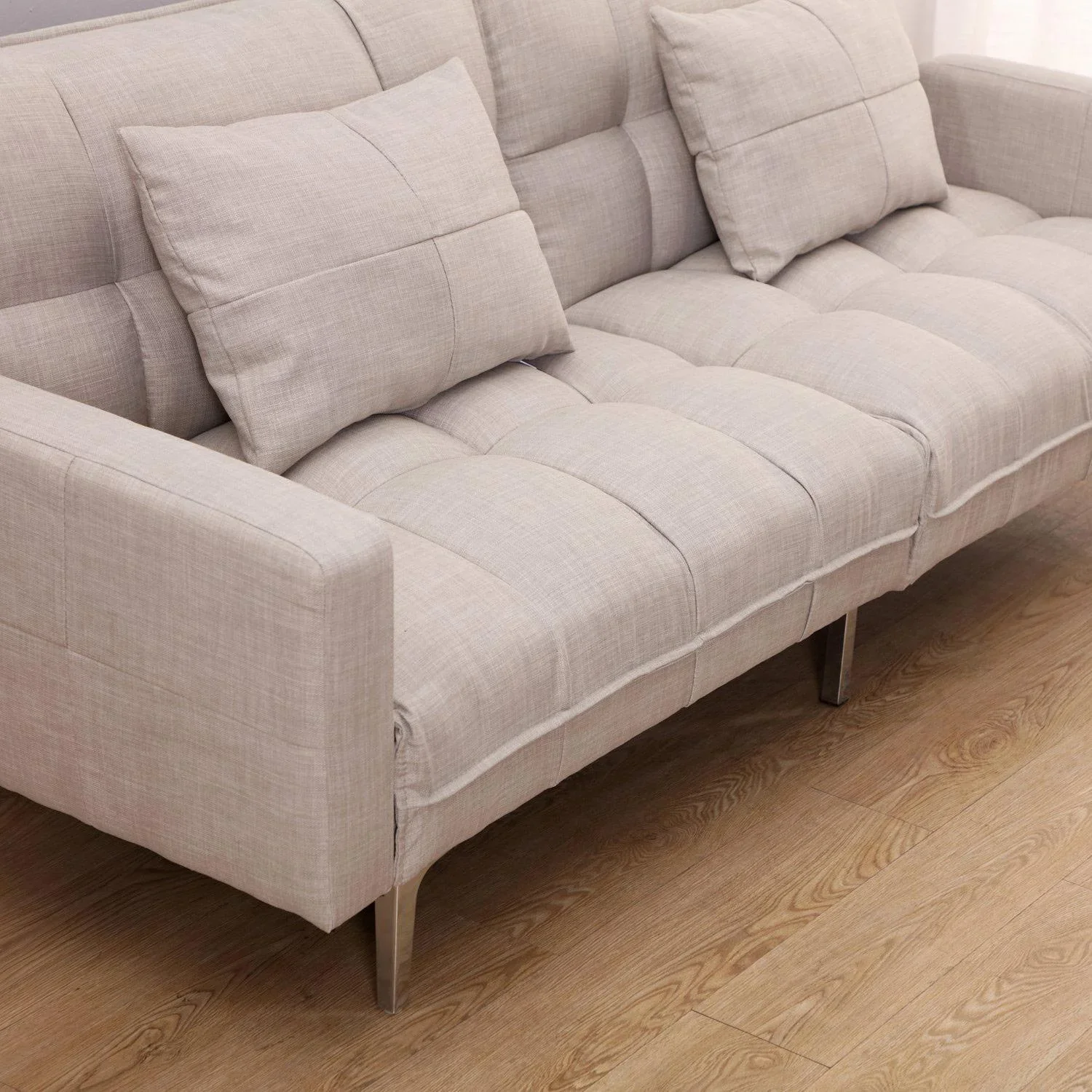 Schlafcouch mit Kissen - 1