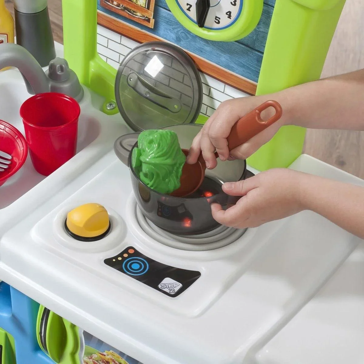 Spielküche Little Cooks Kitchen Inkl. 21-teiligem Zubehörset - 0