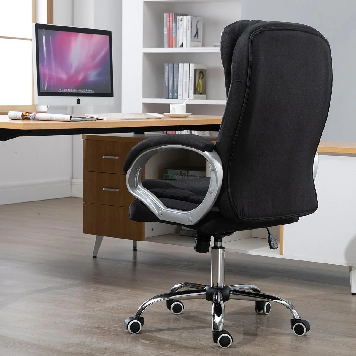 Bürostuhl mit hoher Rückenlehne - 7
