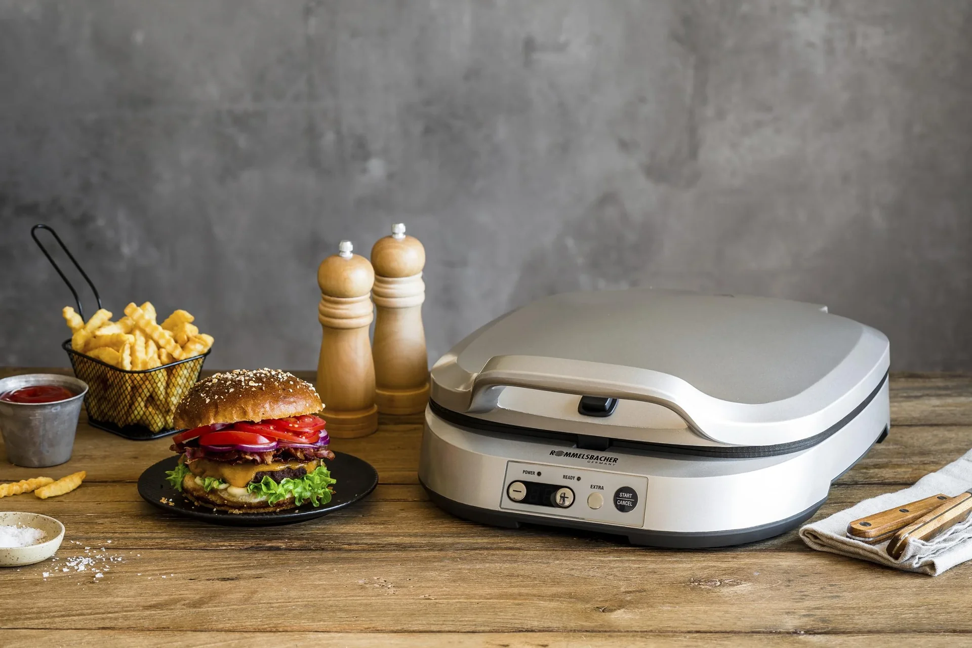 Pancake Maker PC 1800 - 6
