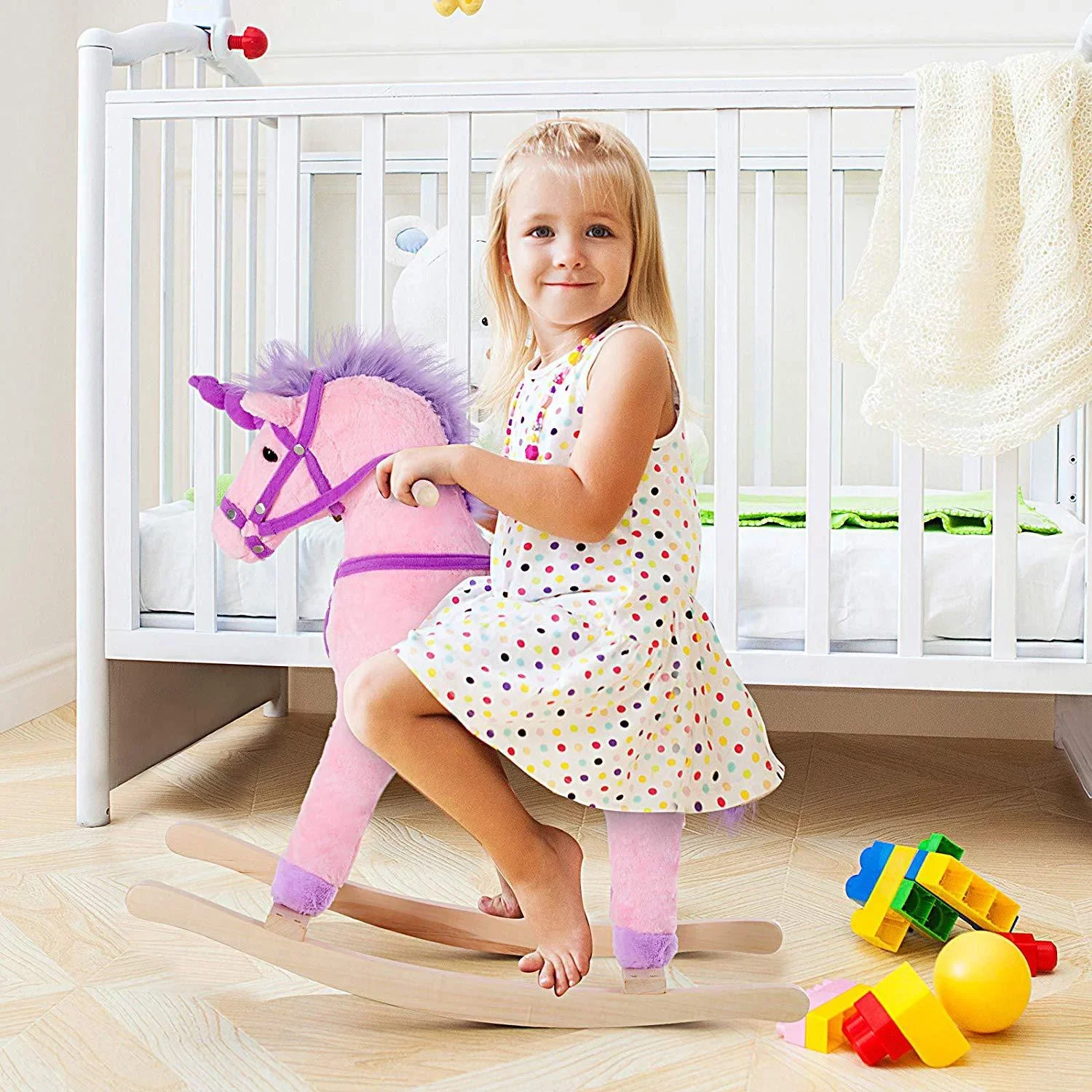 Schaukelpferd als Einhorn - 0