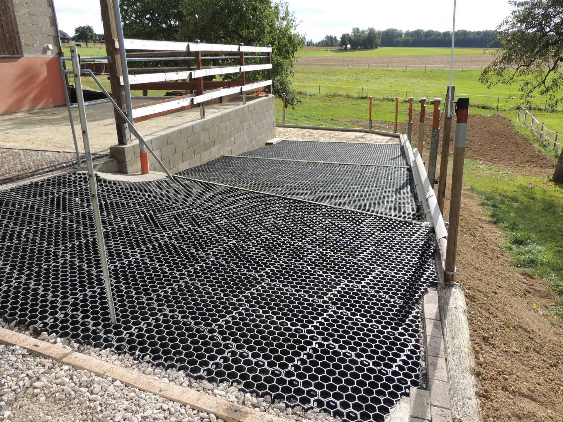 Paddockplatten 5 Stück = 1 m², schwarz - 4