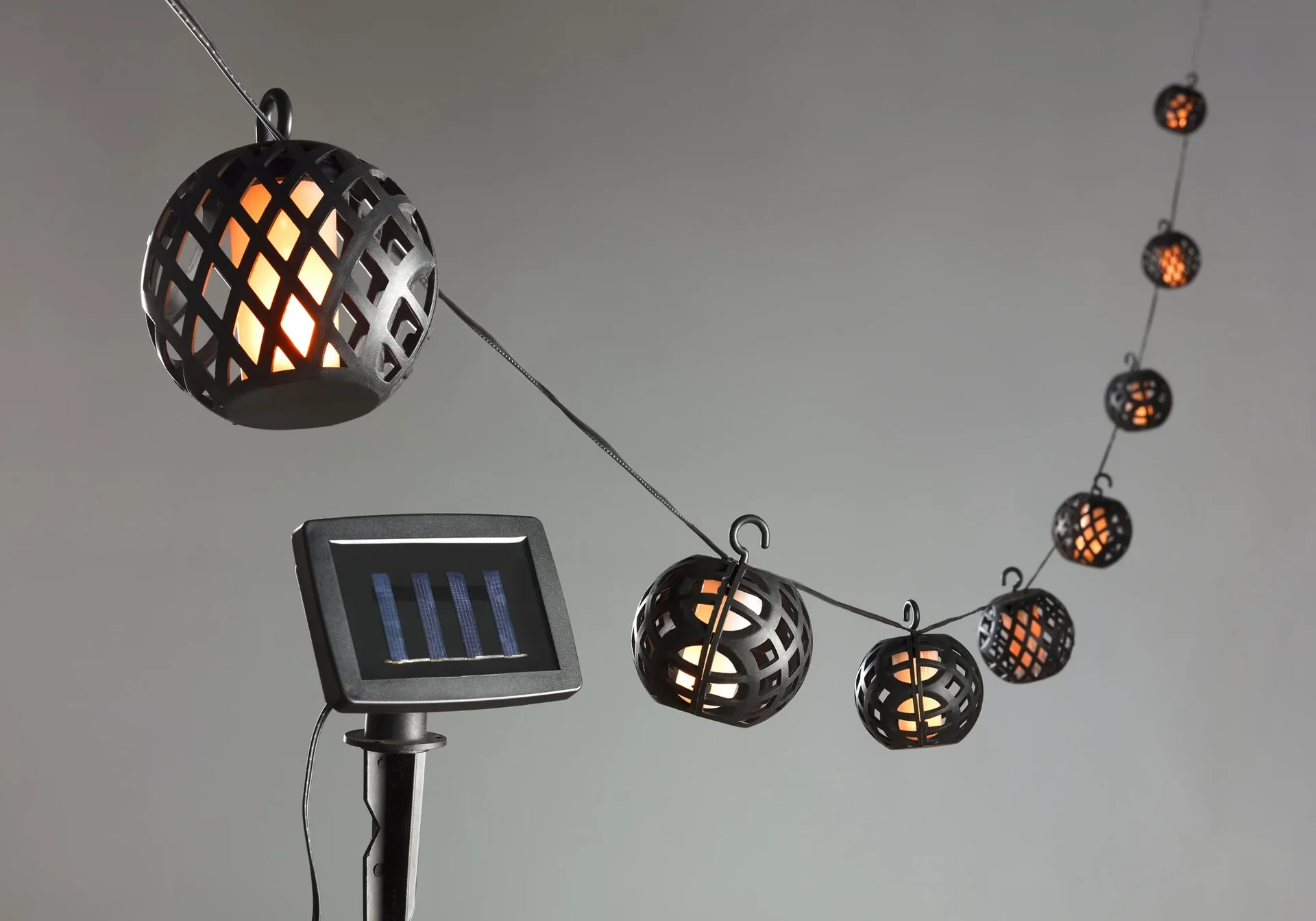 Solar LED-Lichterkette mit realistischem Flammeneffekt - 7