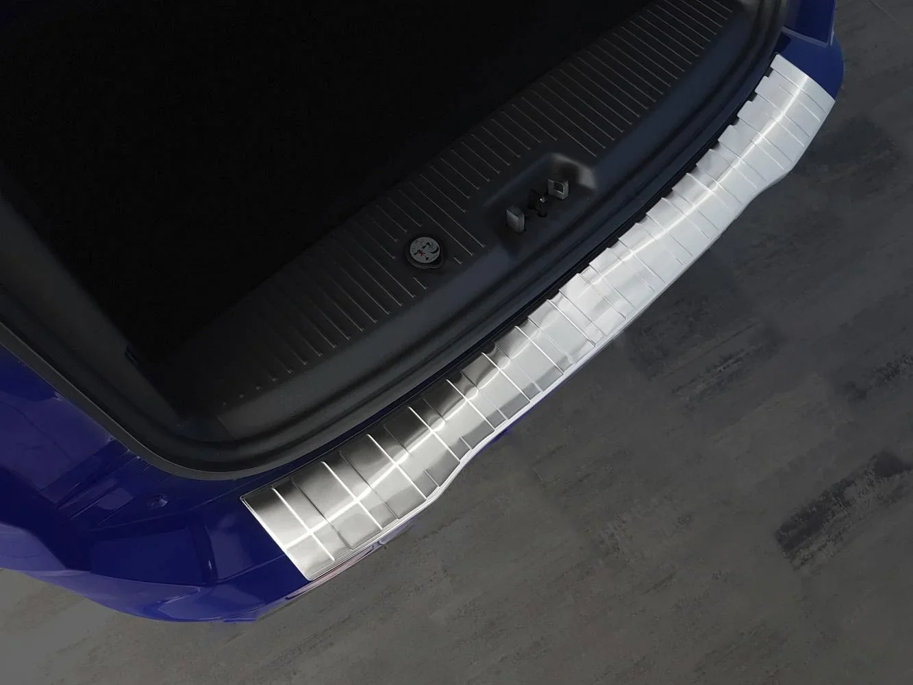 Ladekantenschutz Edelstahl für Ford Tourneo Courier II / Transit Courier II, Baujahr 2014> - 1