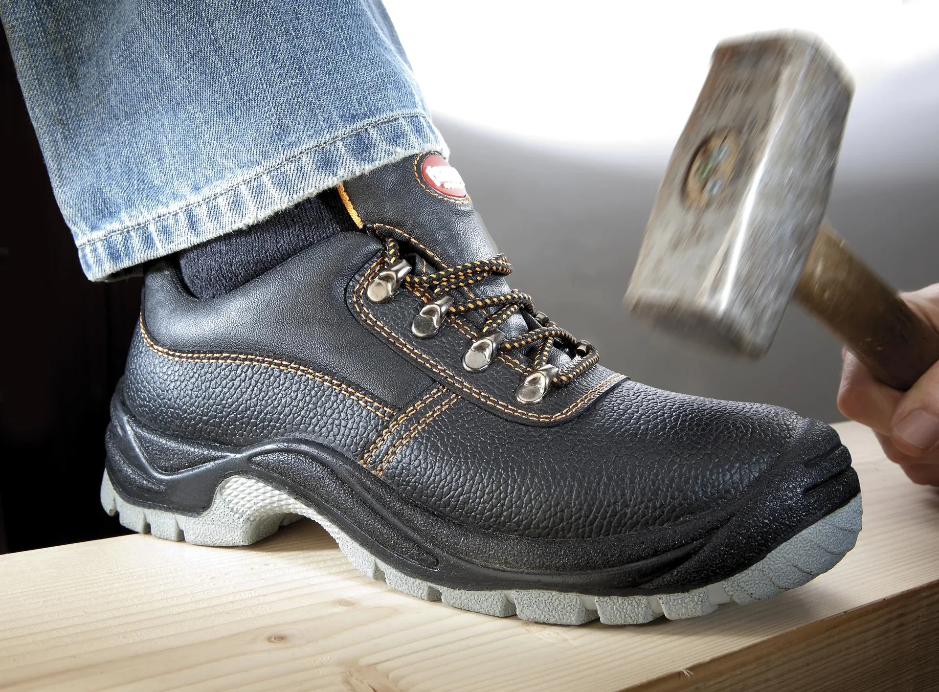 Sicherheits Halbschuh S3, Farbe schwarz/orange, Gr.38 - 1