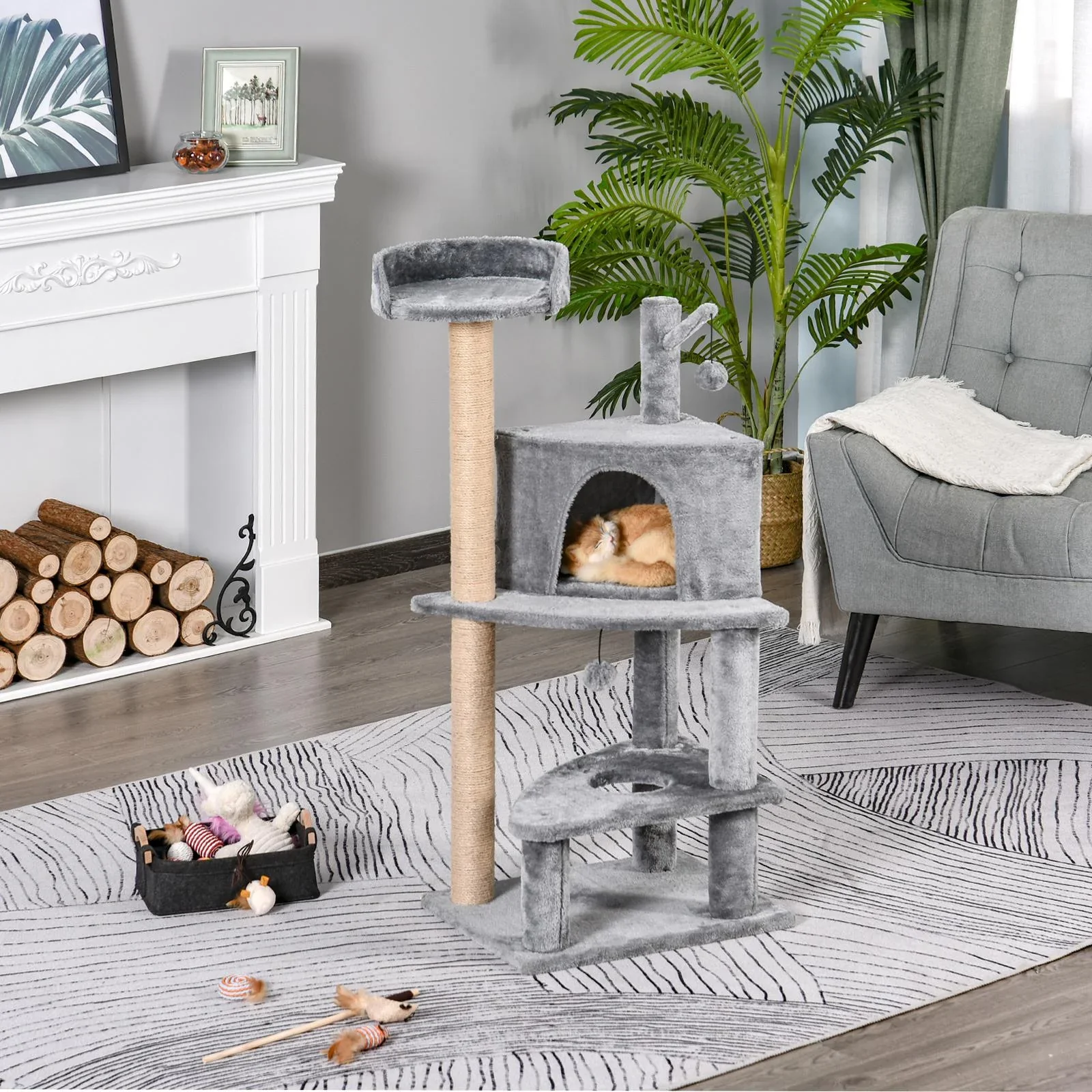 Kratzbaum mit Spielbällen - 3