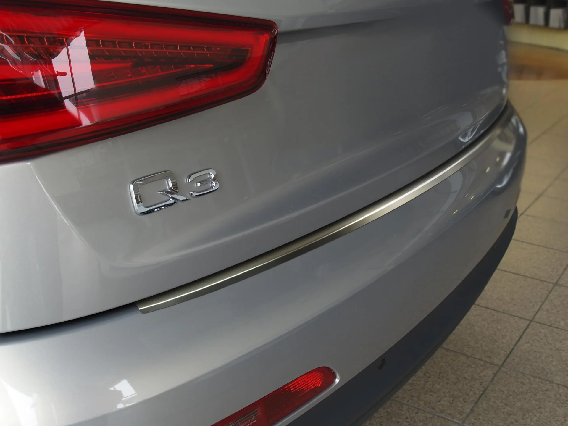 Ladekantenschutz Audi Q3 / Edelstahl, Baujahr 2011-2015, 2015-6/2018 - 0