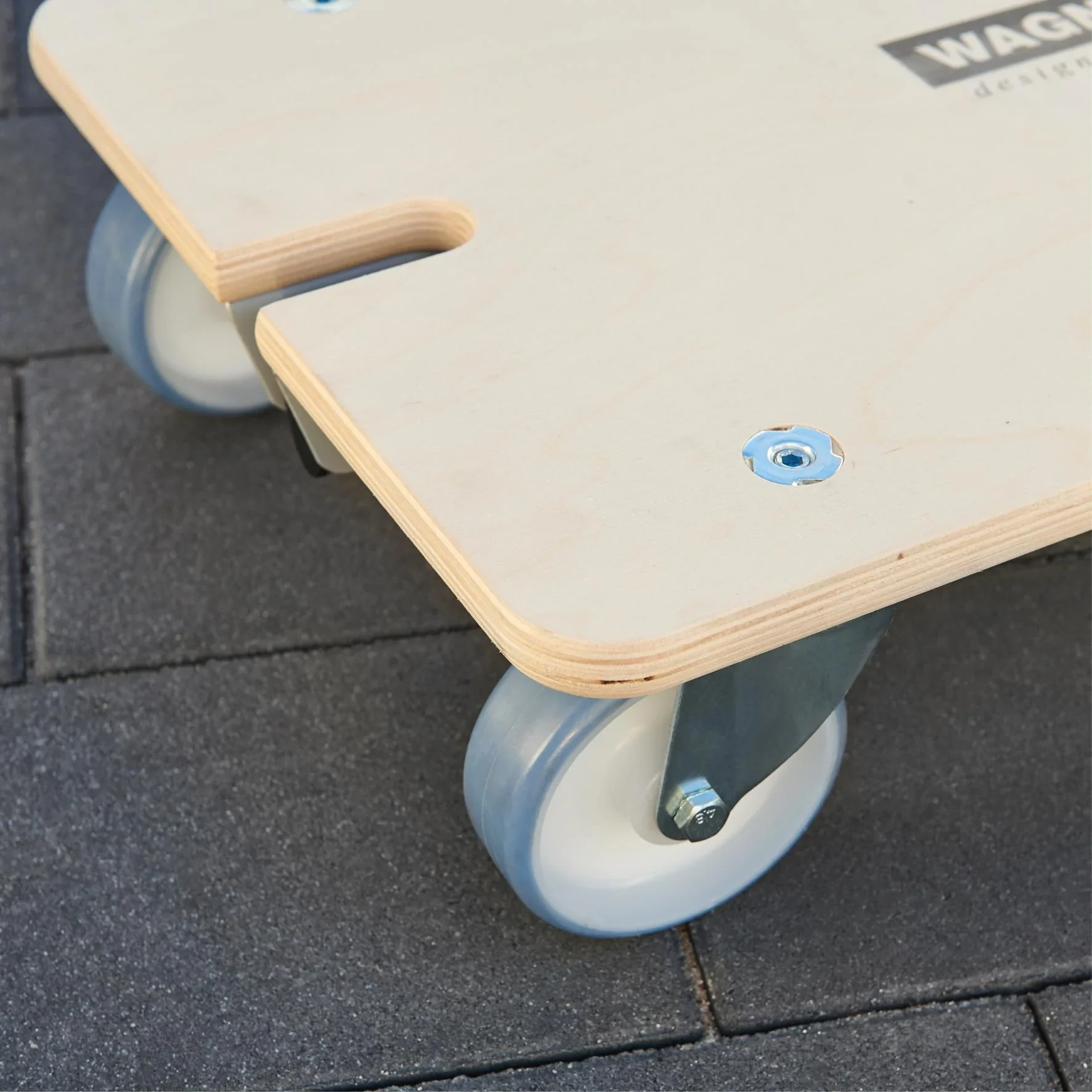 Transporthilfe MM 1333, 74-101 x 37 x 14,5 cm, softe Rollen Ø 100 mm, Rollenlager, 2 Bremsen, FSC®, Tragkraft 200 kg - 1