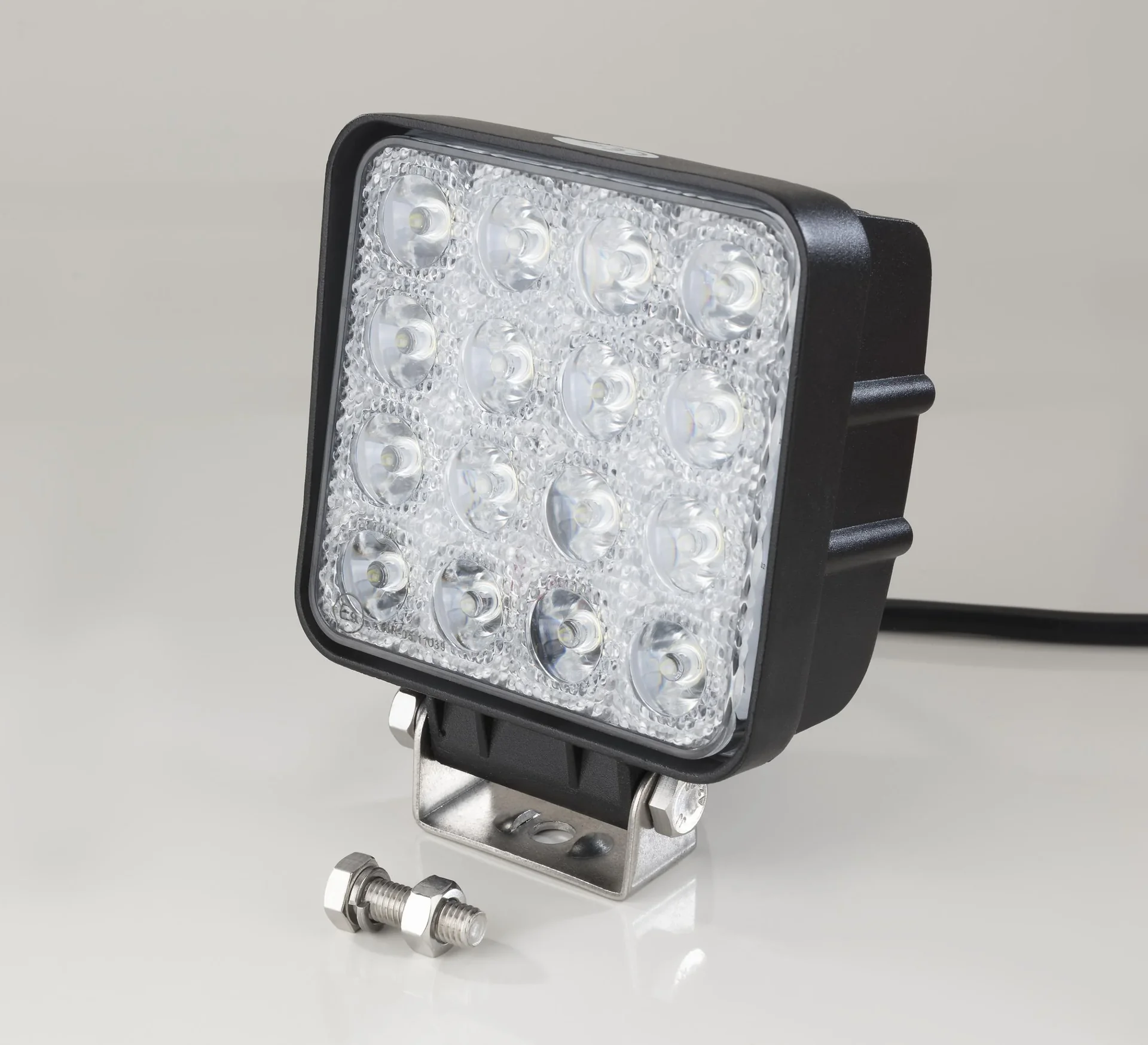 LED-Arbeitsscheinwerfer, 16 LEDs, 48 Watt im 2er Set - 1