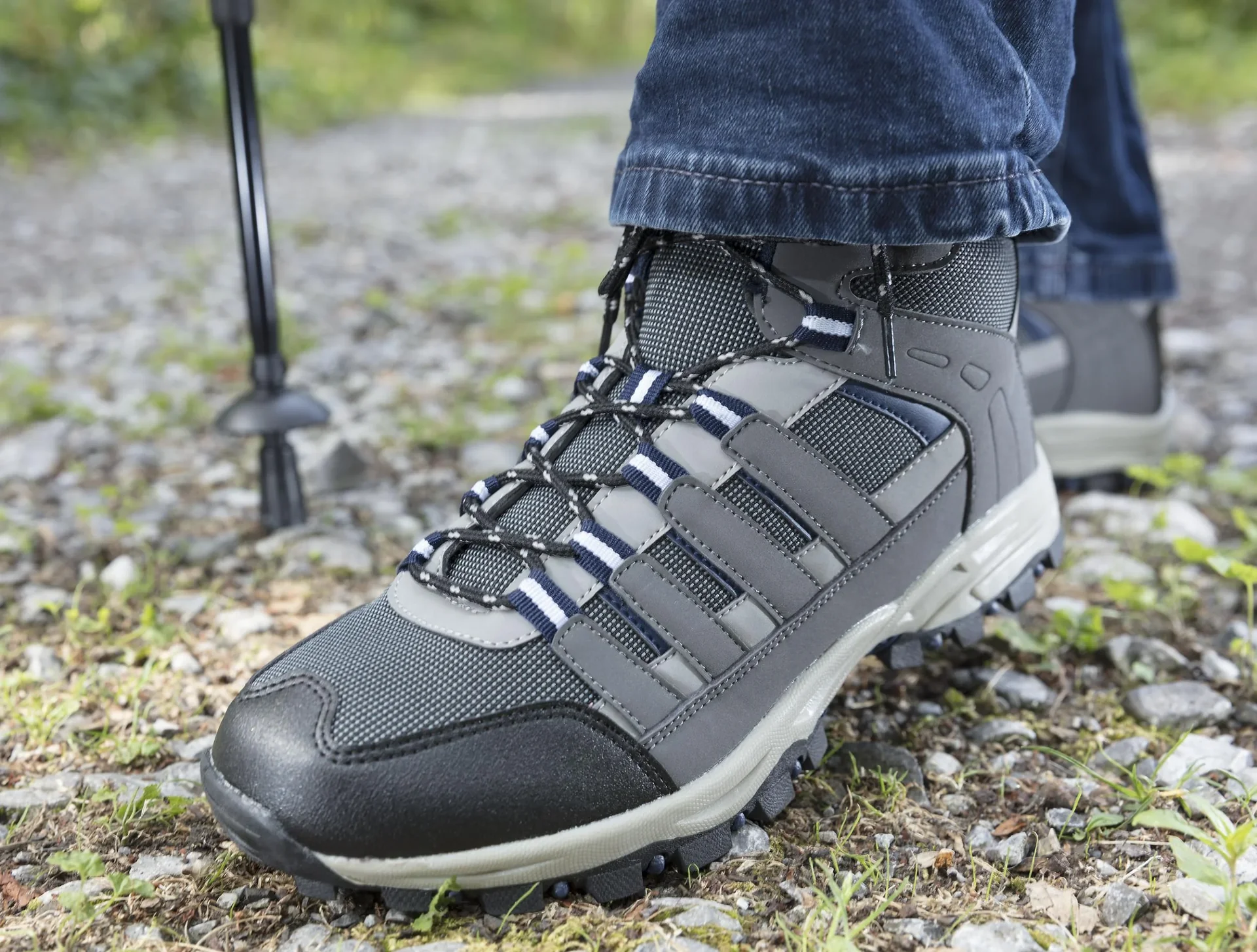 Trekkingschuh, Farbe grau/schwarz/blau, Gr.41 - 1