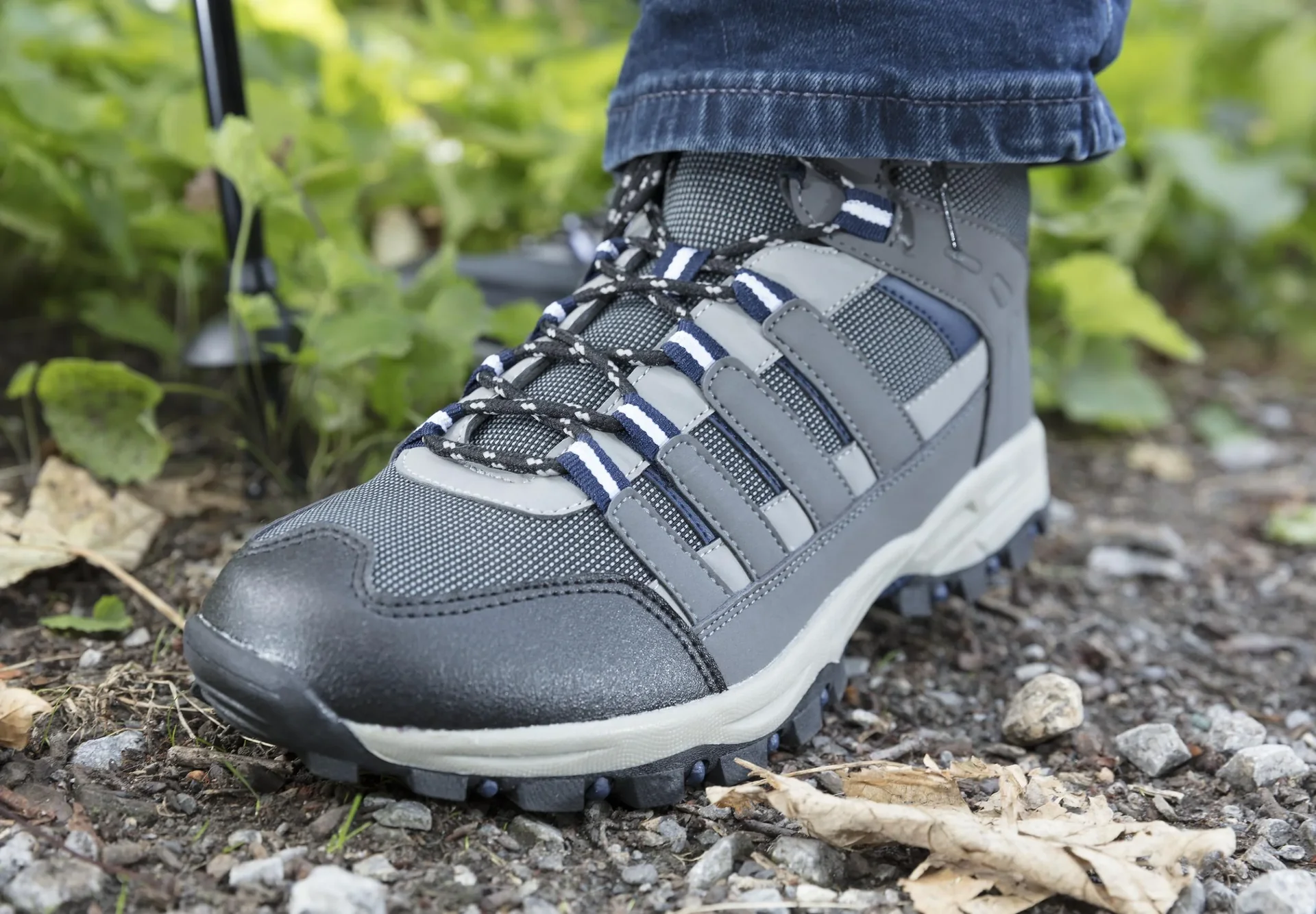Trekkingschuh, Farbe grau/schwarz/blau, Gr.41 - 2