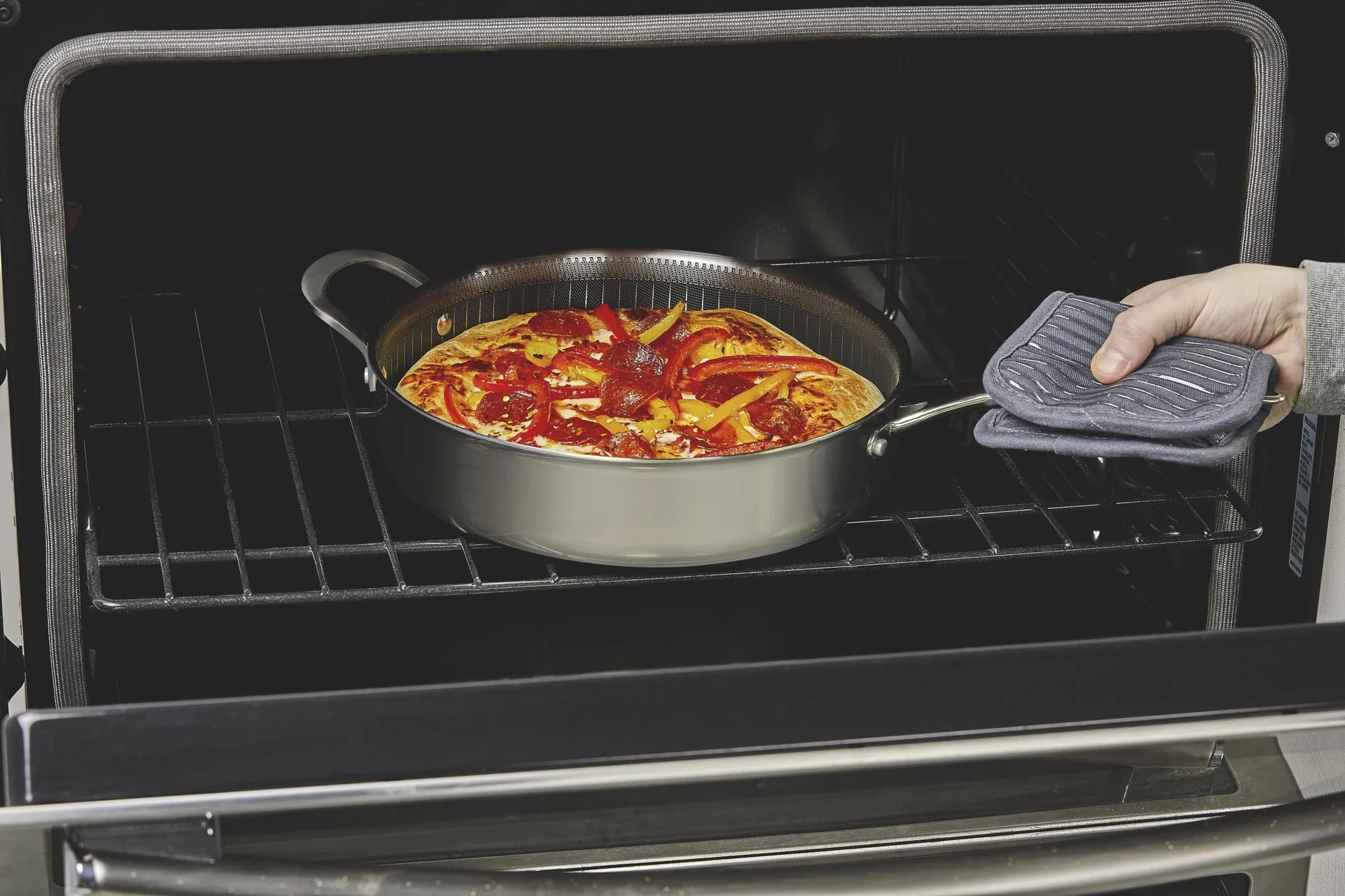 Titan Pan Multipfanne, Ø 24 cm inklusive Rezeptheft - 9