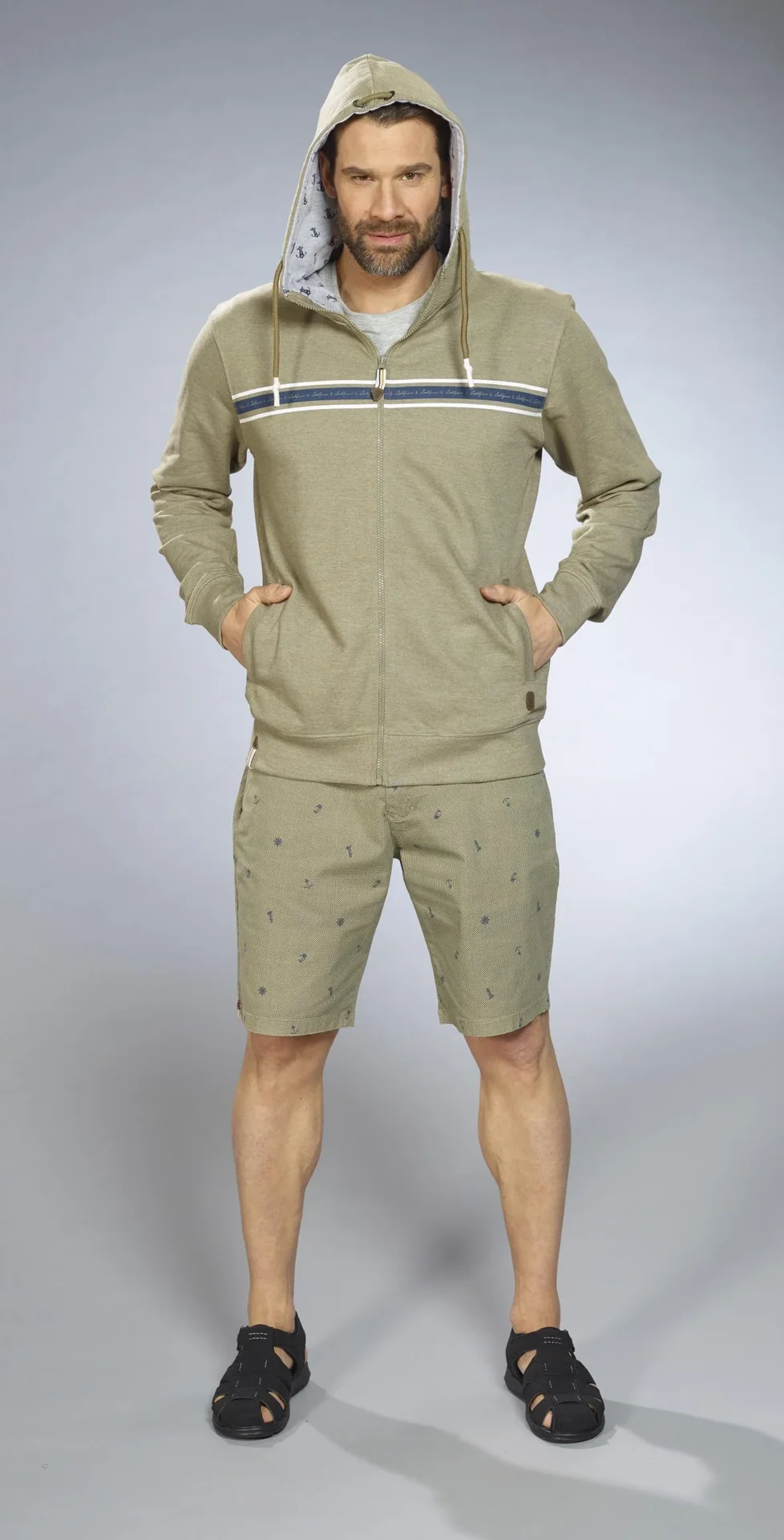 Shorts mit Maritimem Print, Farbe khaki, Gr.M - 2
