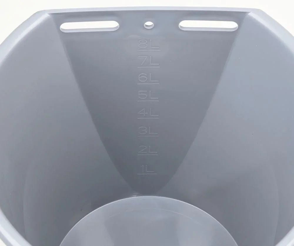 Tränkeeimer mit Schraubventil, 8 l - 0