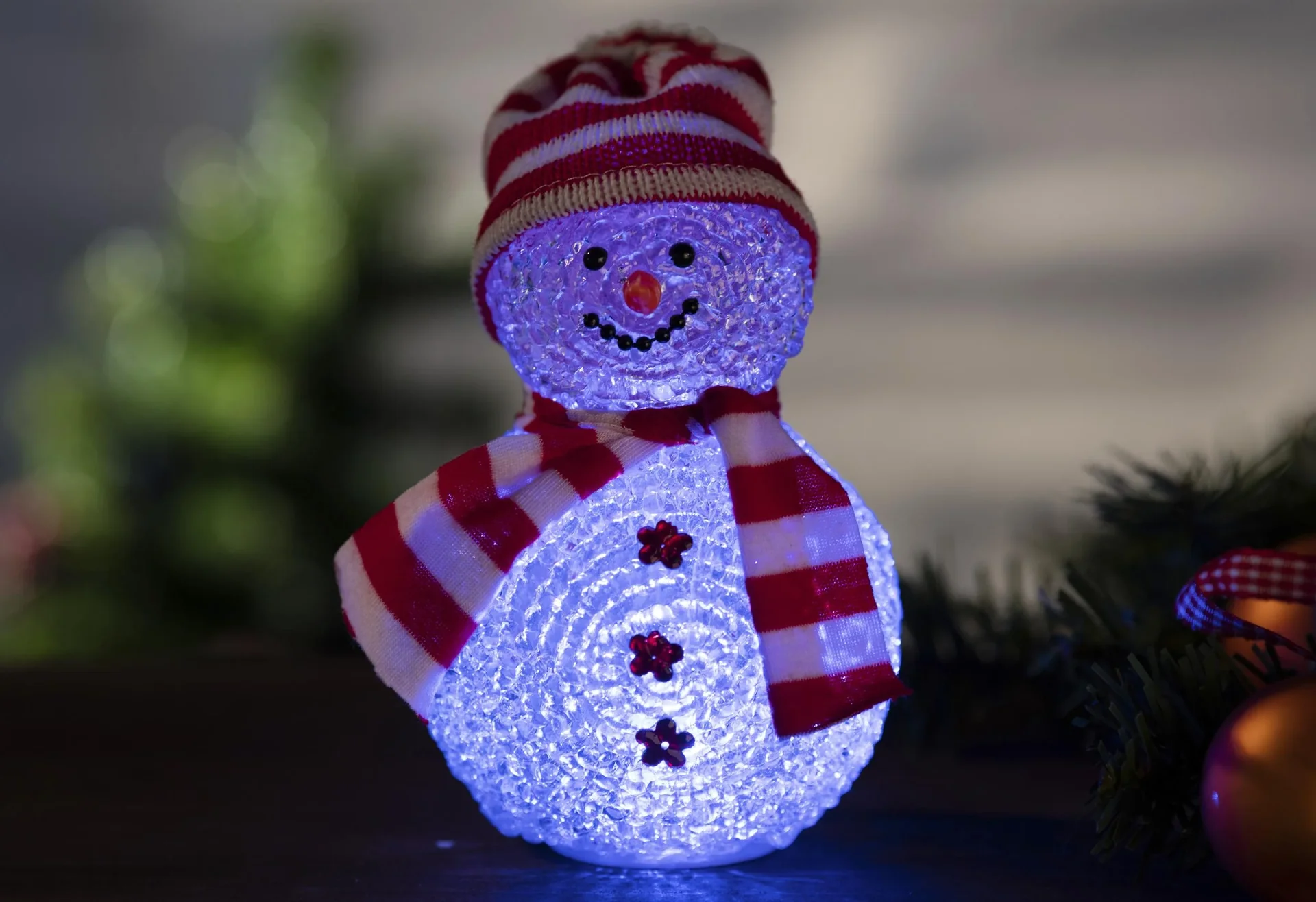 Schneemann - Figur mit Farbwechsel LED - 0