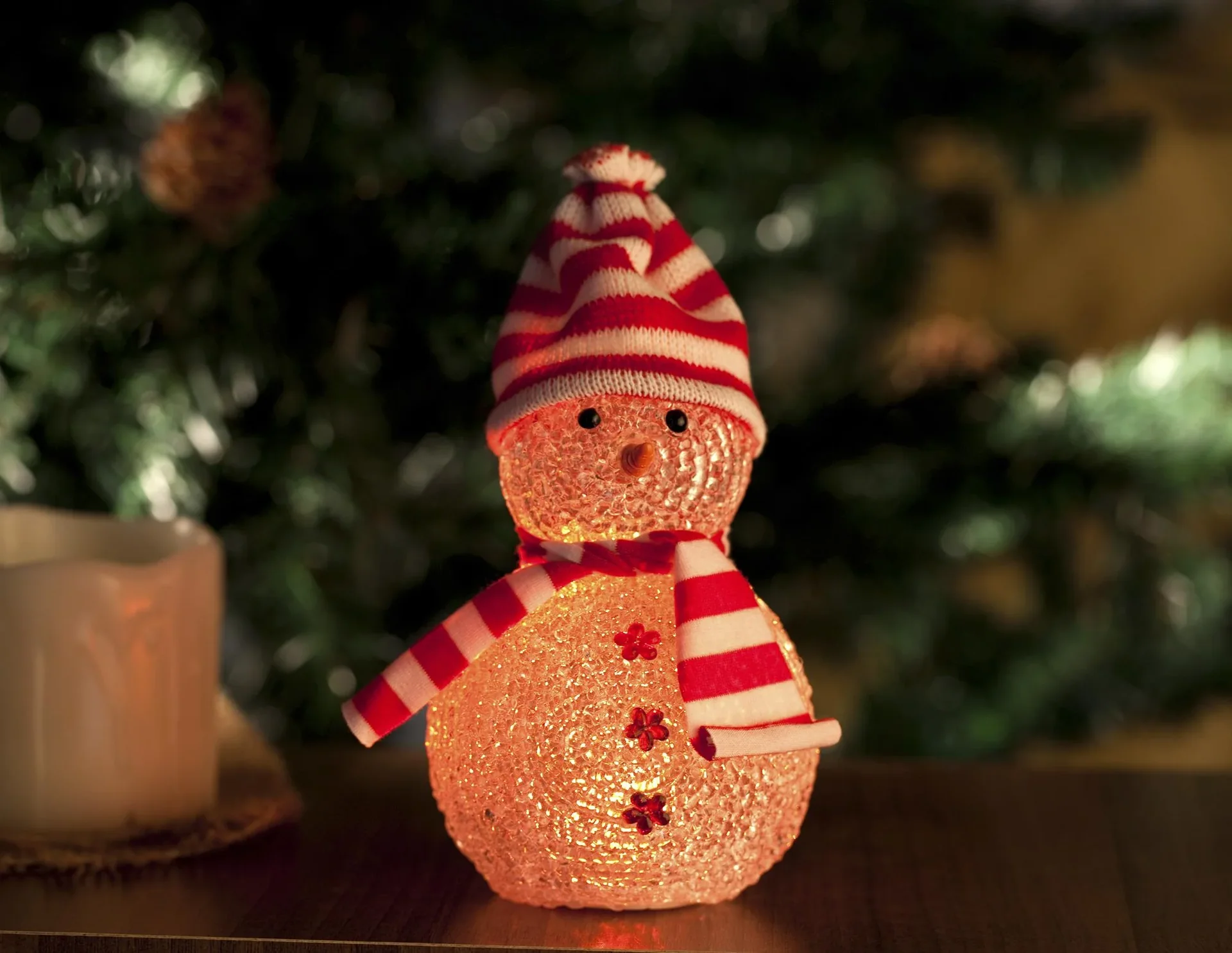 Schneemann - Figur mit Farbwechsel LED - 5