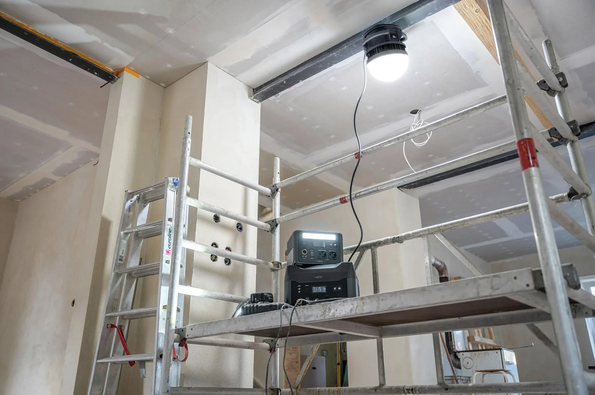 LED Arbeitsleuchte Ball Light 11500 Lumen, 360 Grad Weitwinkelausleuchtung - 2