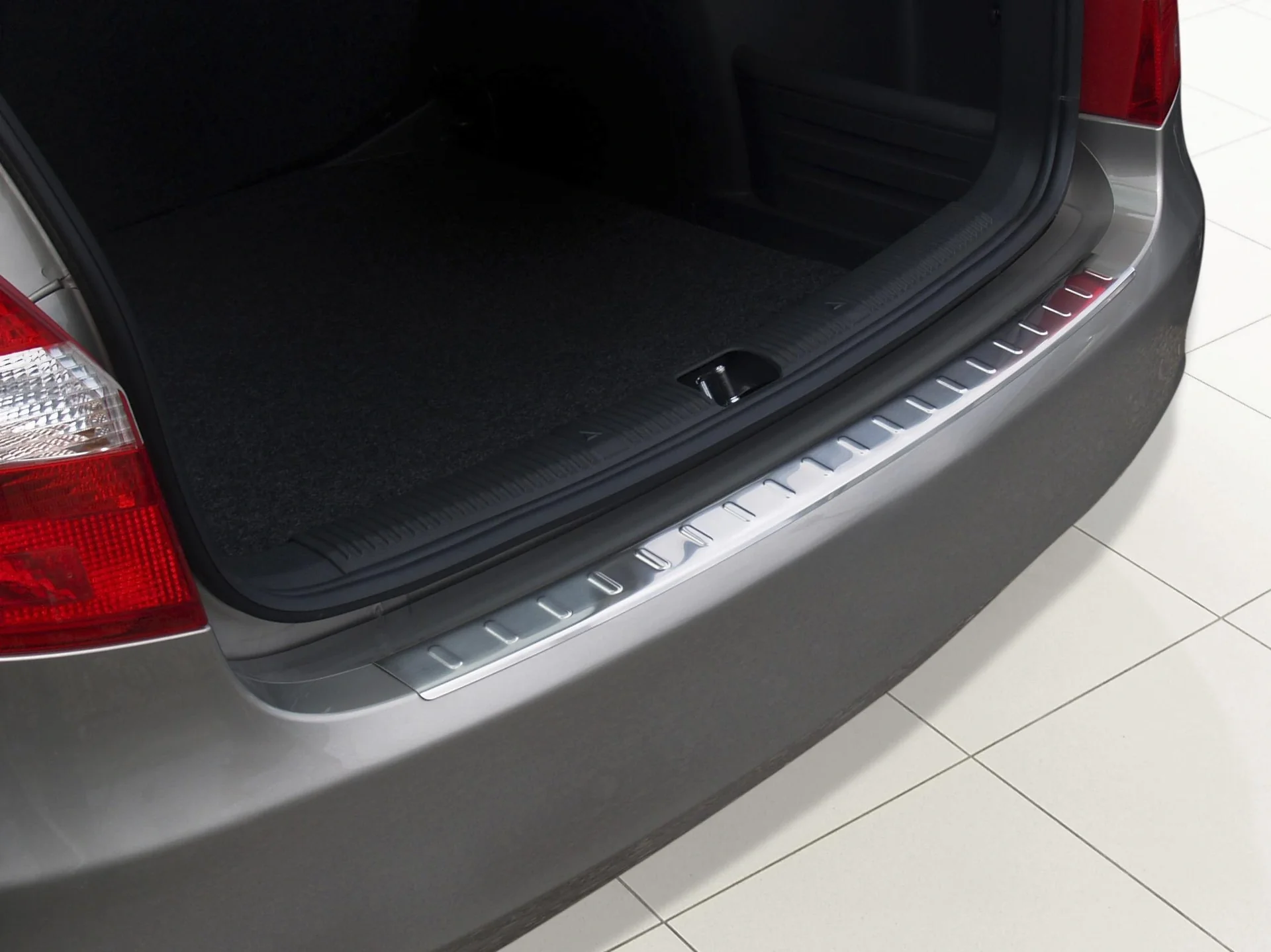 Ladekantenschutz Skoda Fabia II Kombi/profiled / Edelstahl, Baujahr 2007-2010 - 4