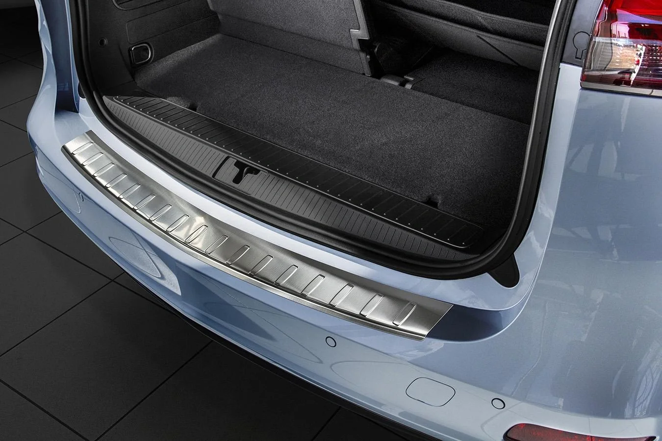 Ladekantenschutz für Opel Zafira Tourer, Baujahr 2012>, 2016> - 3