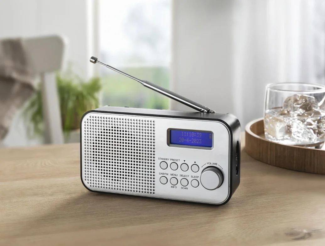 Tragbares DAB+ Radio - 3